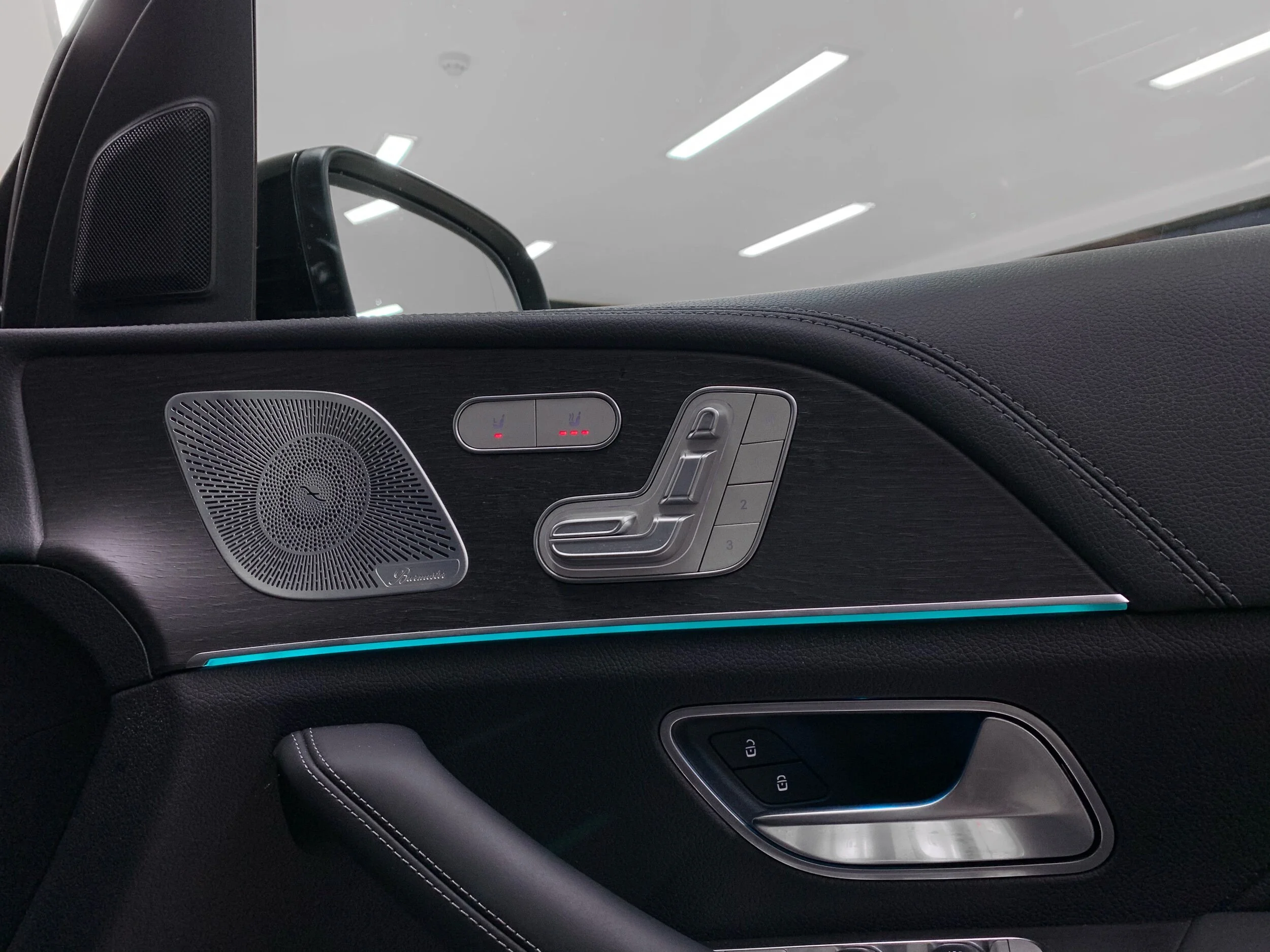 142FBB5C-BA23-461A-983C-E6F19F502CC8