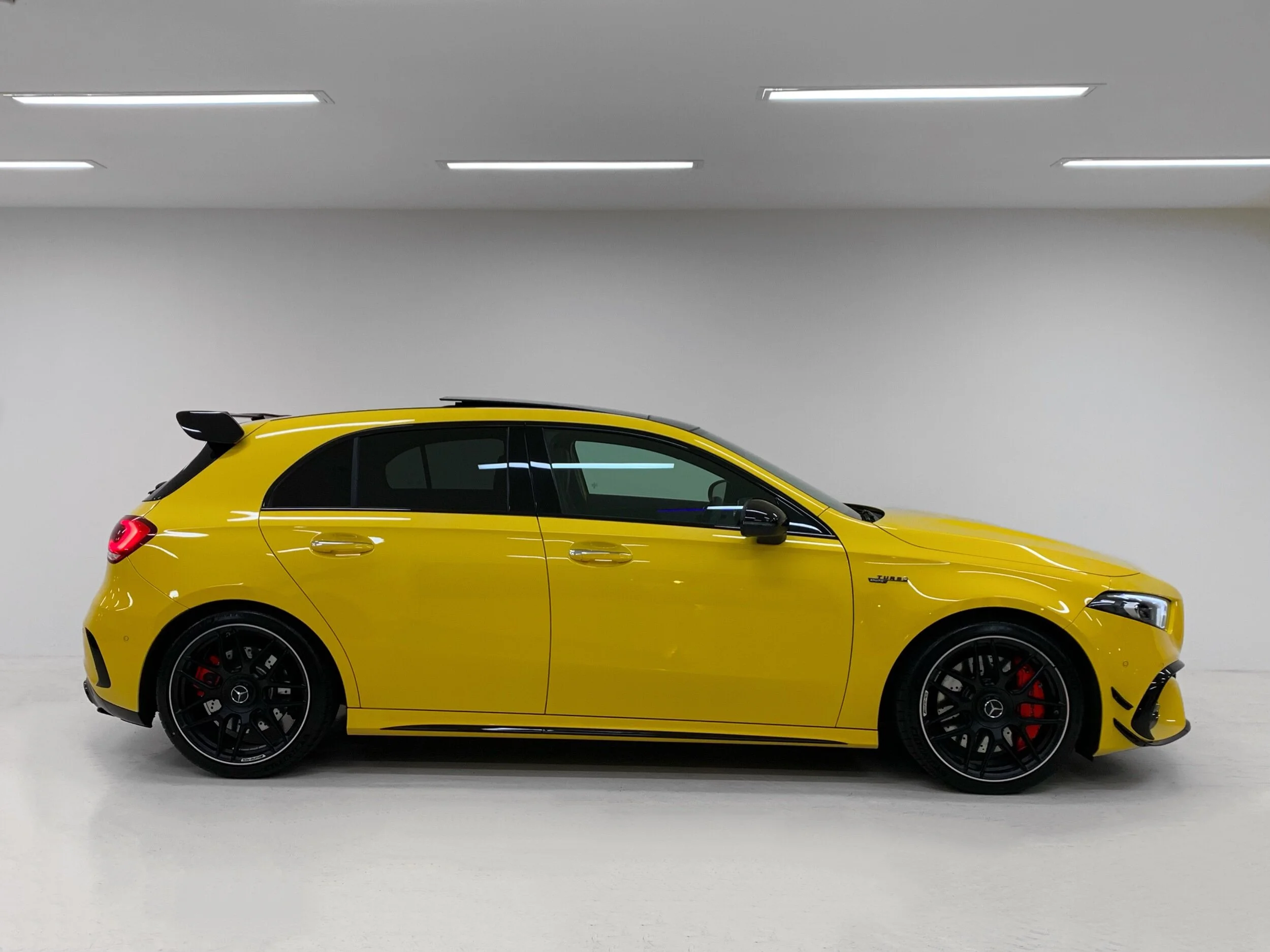 85B0564C-823A-45E8-AADB-5713ECB68F76