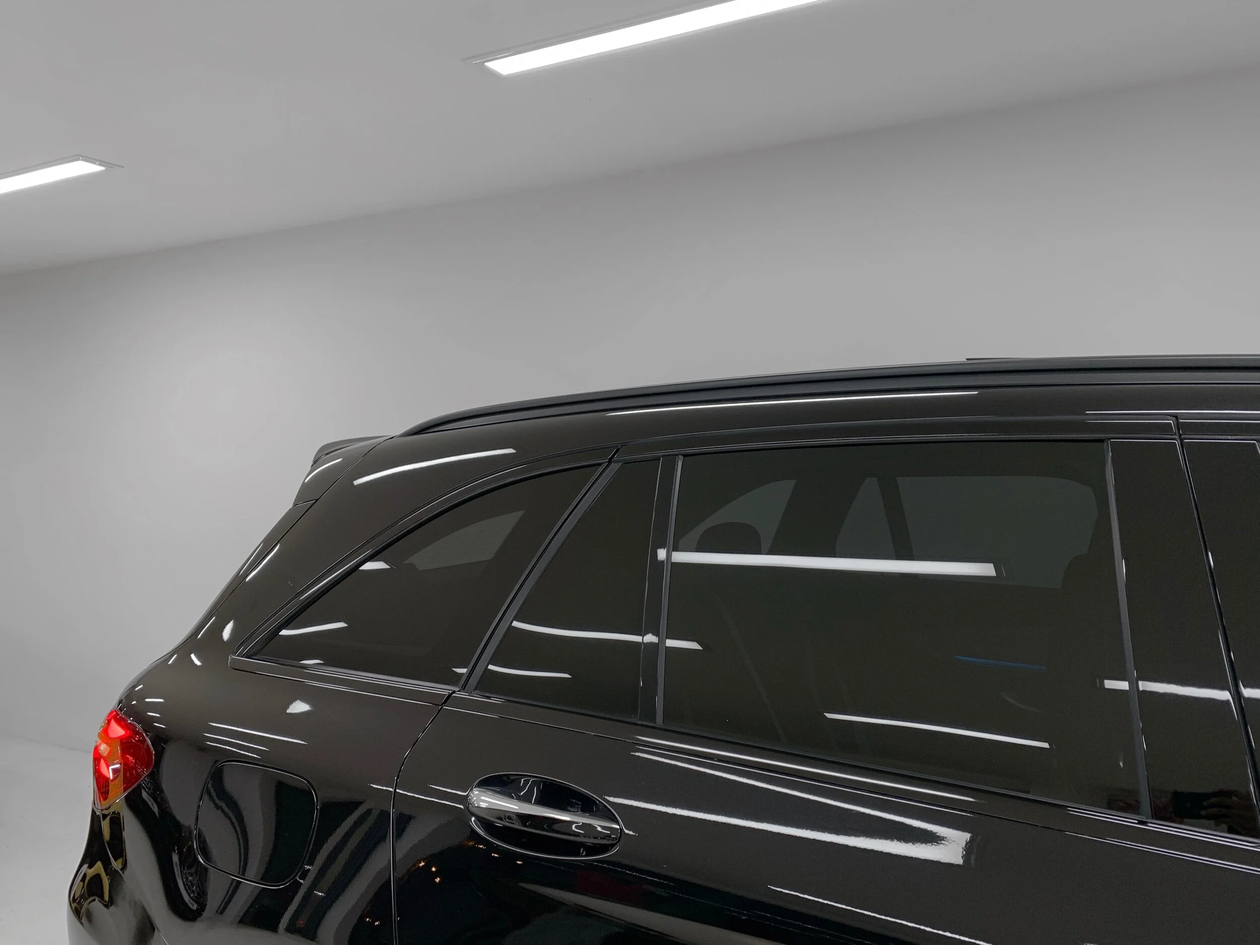 B2D8485B-F8D9-40A0-8DDB-A4B8ED819833