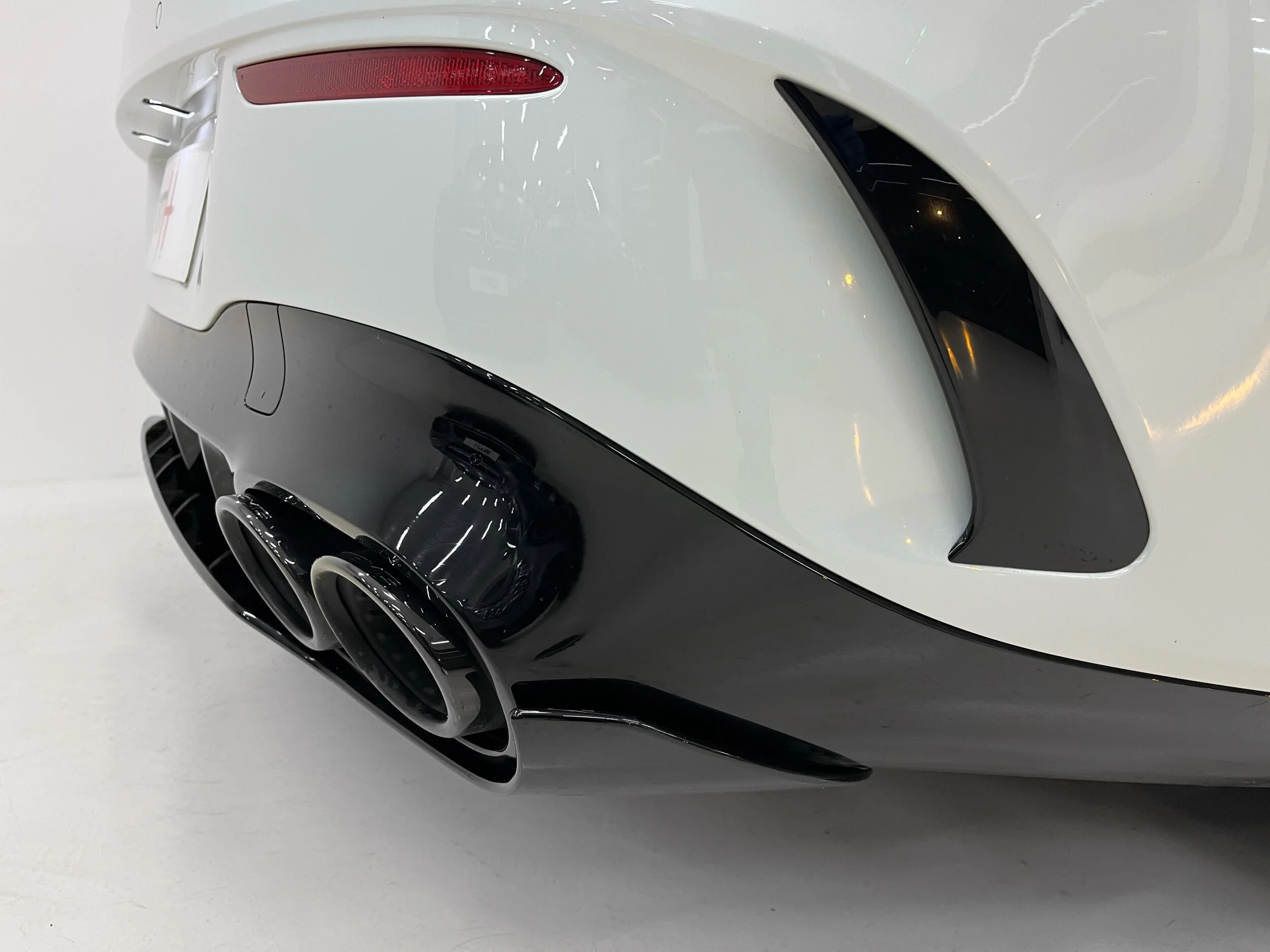 21424169-99DA-40ED-8EE3-15D97ED4C206