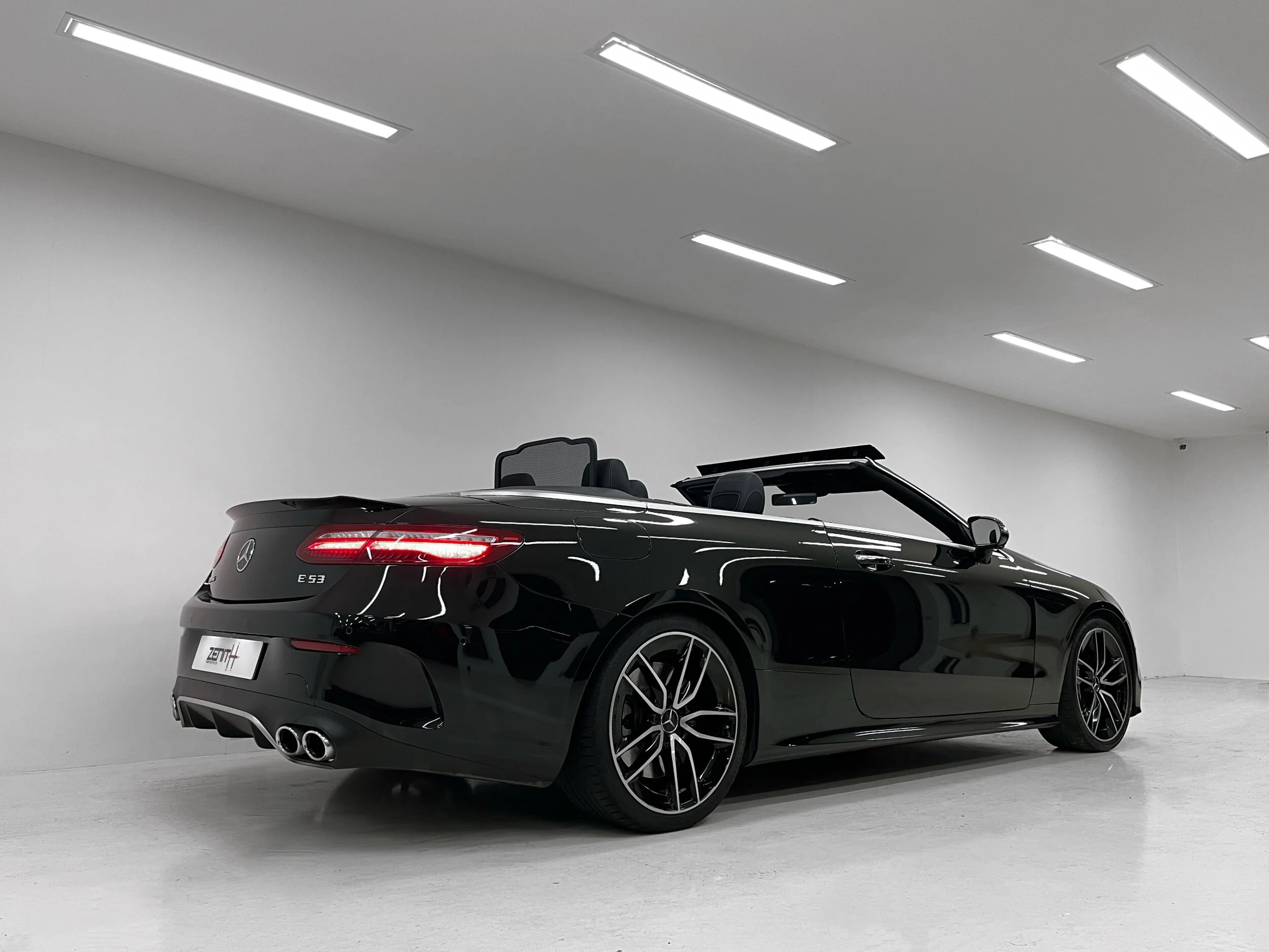 4294E9F2-EDFB-493F-914C-C3BA238DDC04