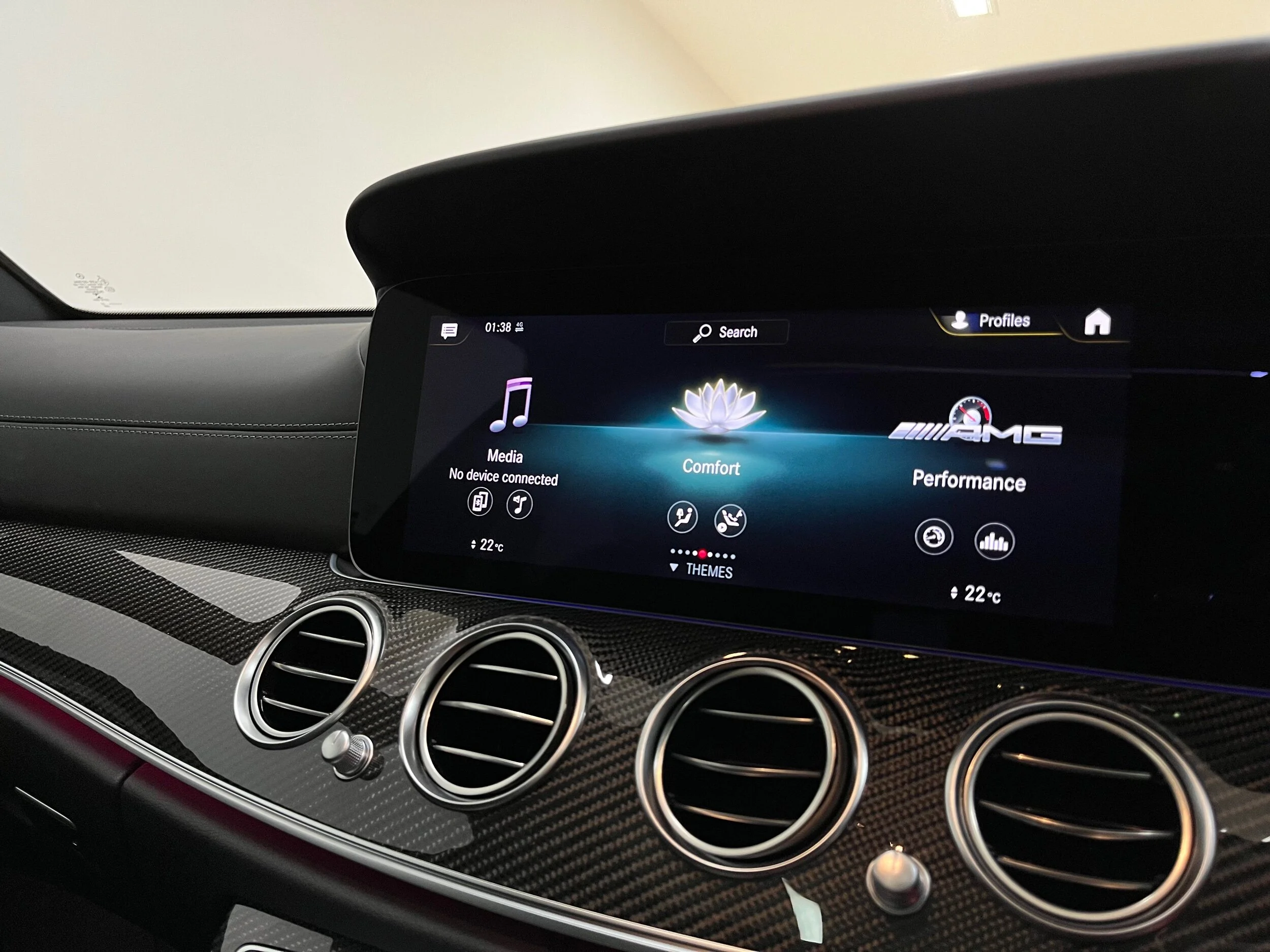 5E48E02D-444D-4BBB-BC51-7B88C1E7426A