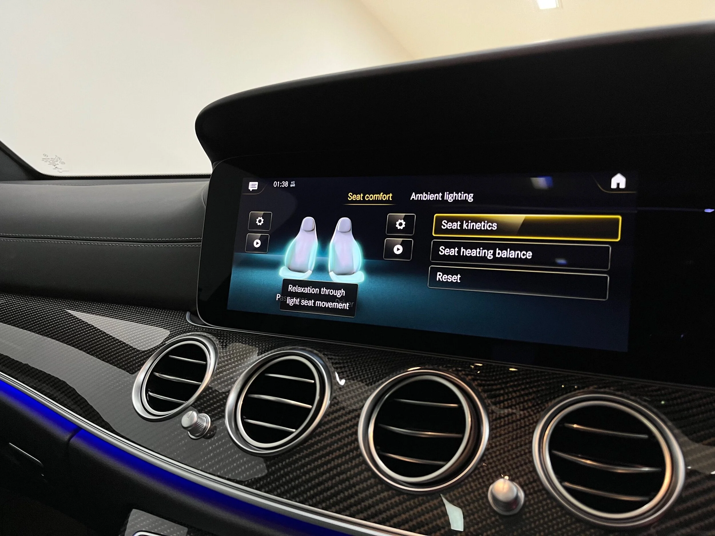 BC34B566-53E9-4513-B706-BFED429DDE35