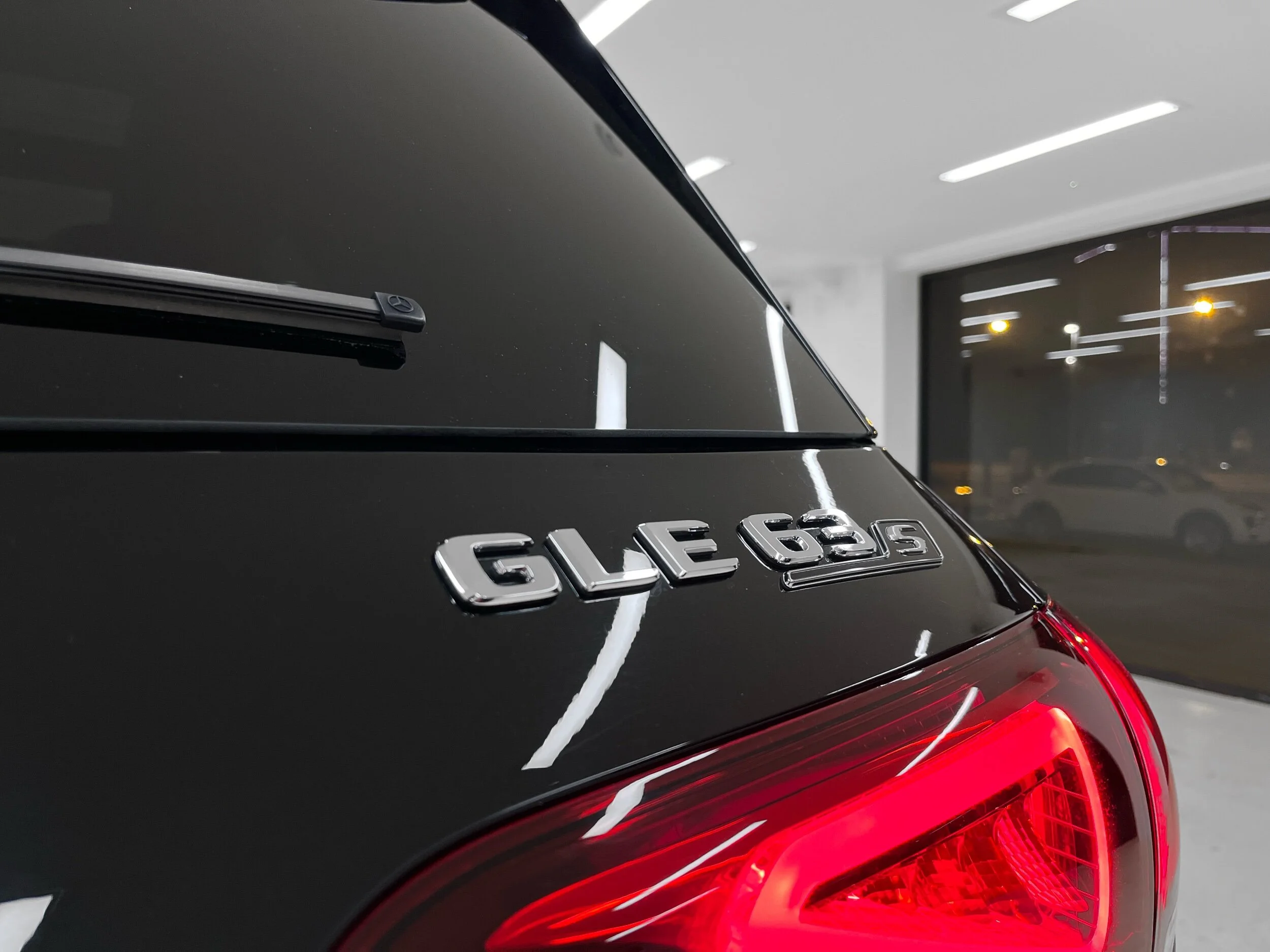 BCAD5B19-1CCE-4AF7-B1D3-E1A52A282CC2