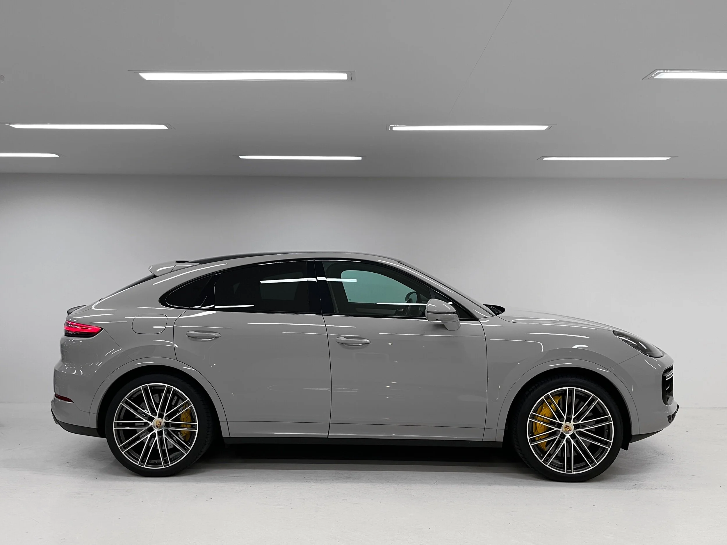 0CE76A28-FB3A-410C-A25D-2F17911915D7