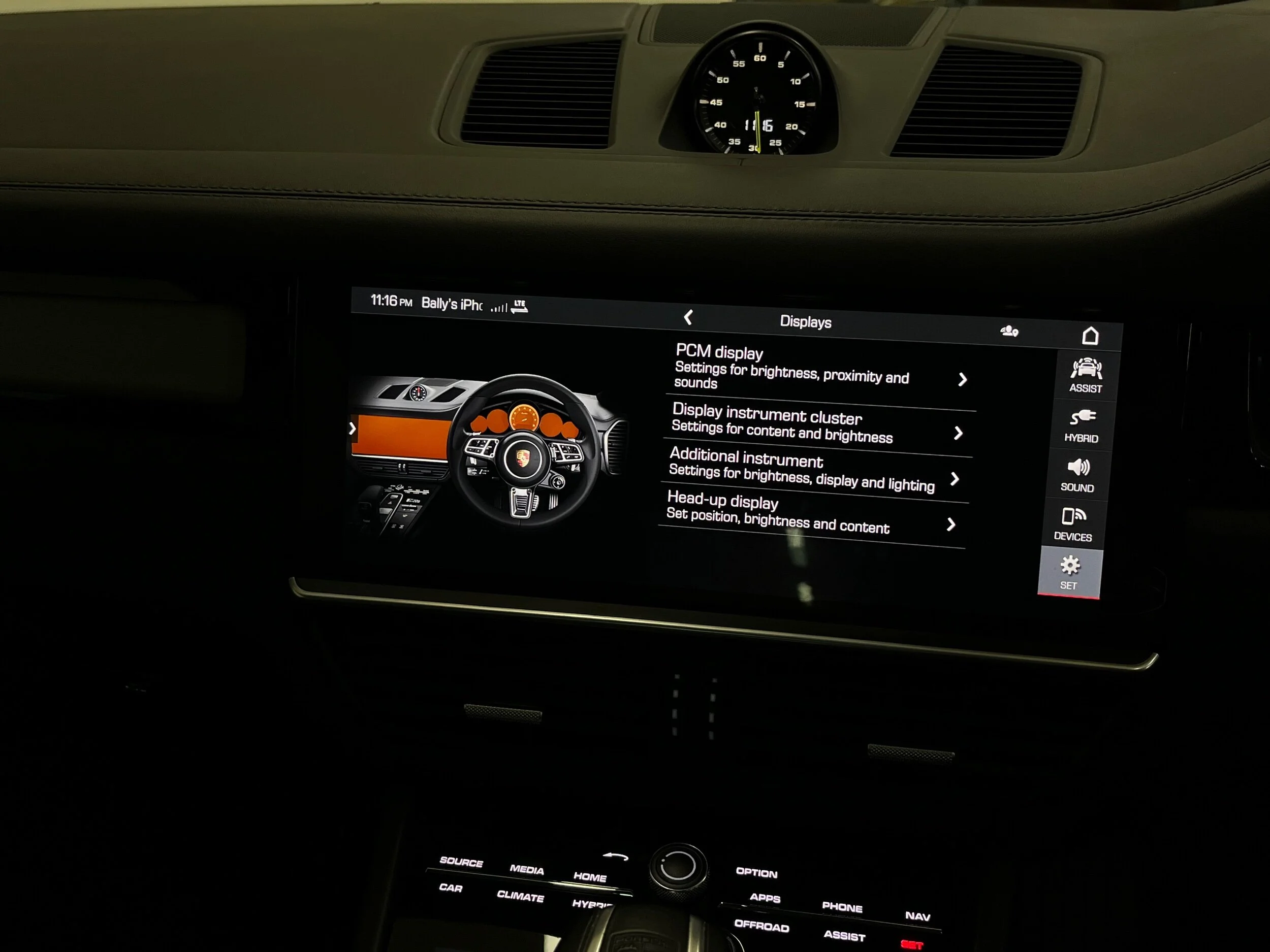 04AA31A2-3190-4622-ACCC-3E340F95AAB5