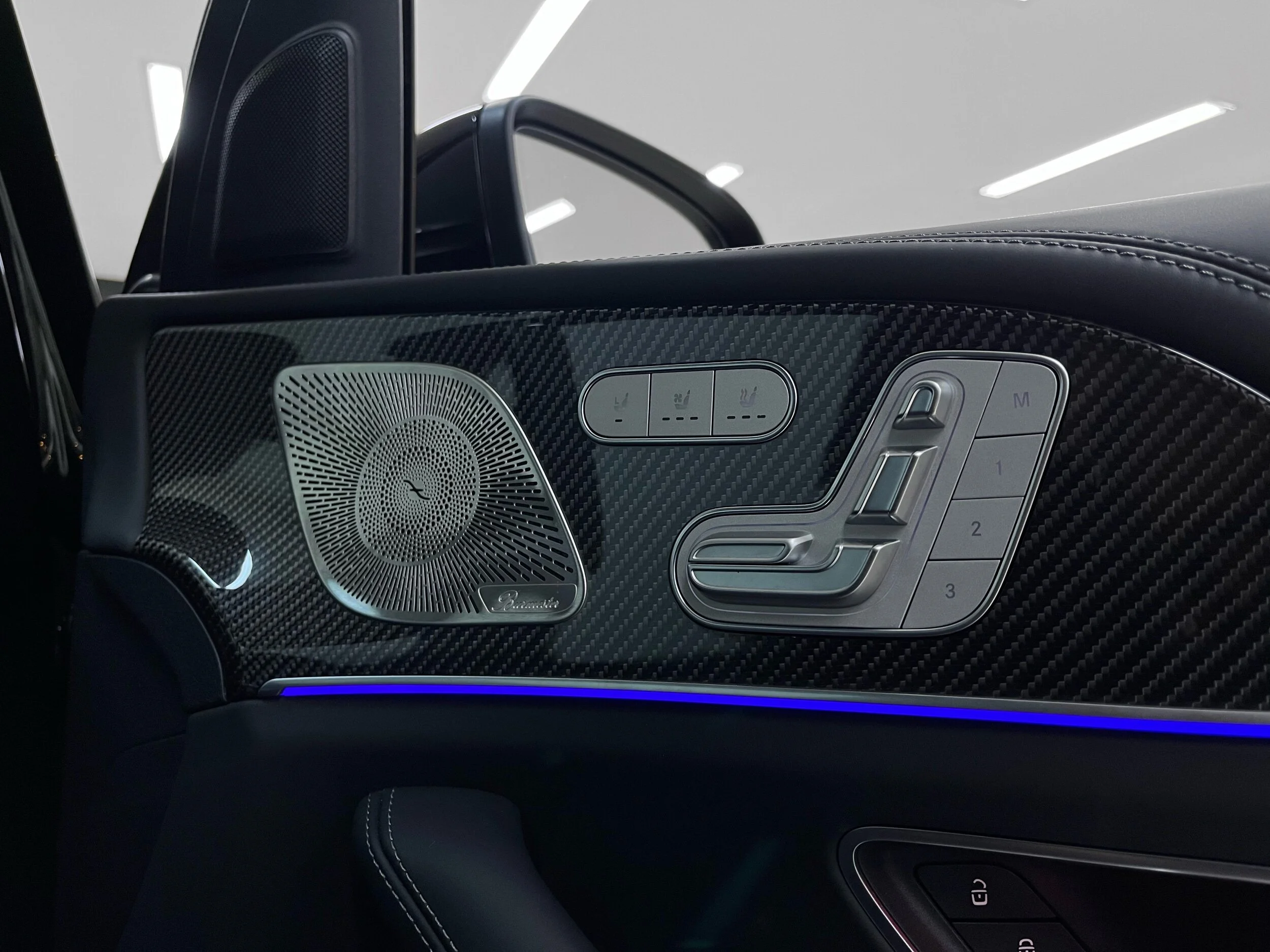 9DC617F1-FD9A-40E7-82CE-8E14E5317219