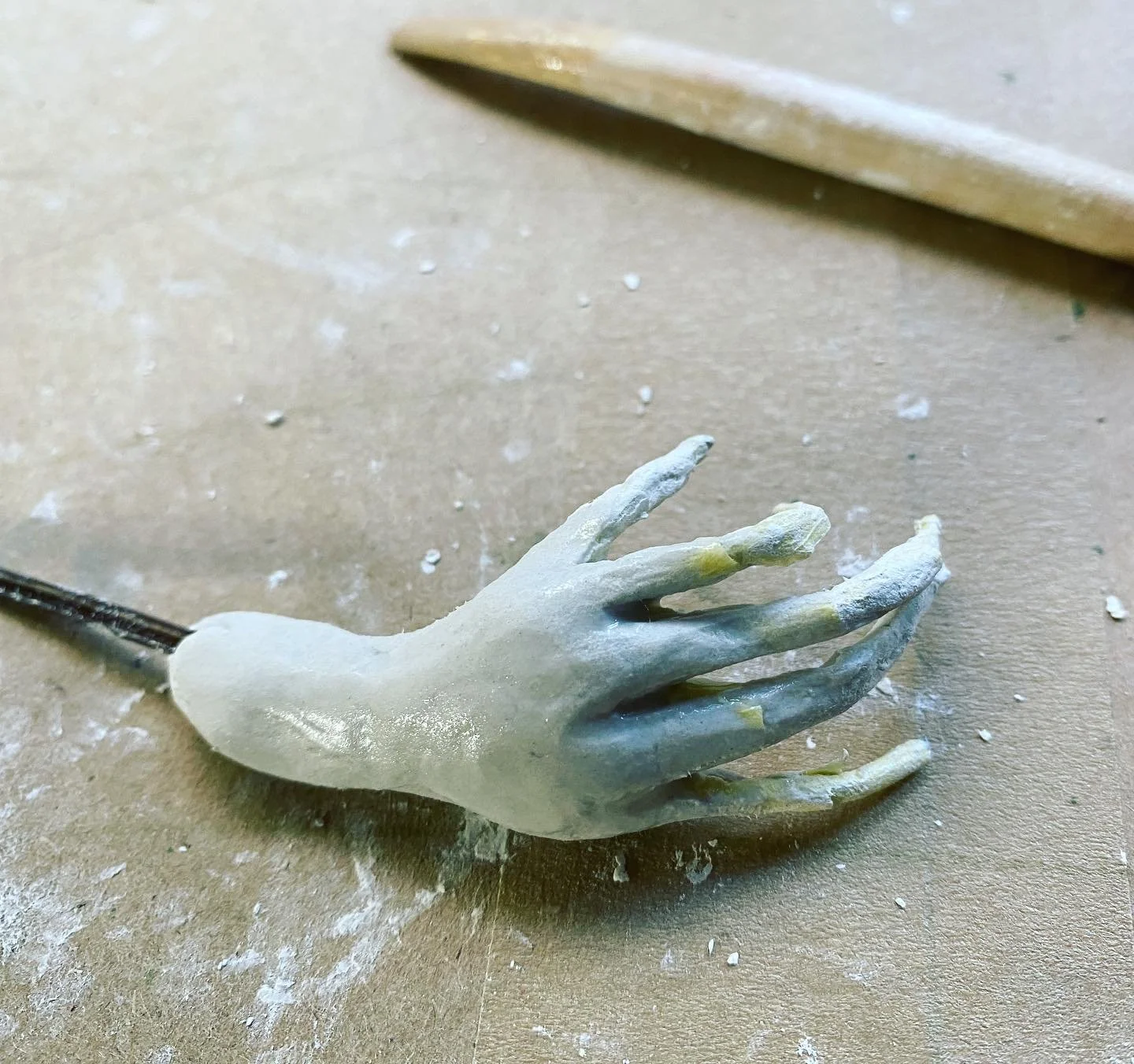 I find these little armature hands super challenging to clay. I haven&rsquo;t made them for a long time and now I remember why, because they can be super tricksy. I am going to have to make it in stages. Letting it dry for now.