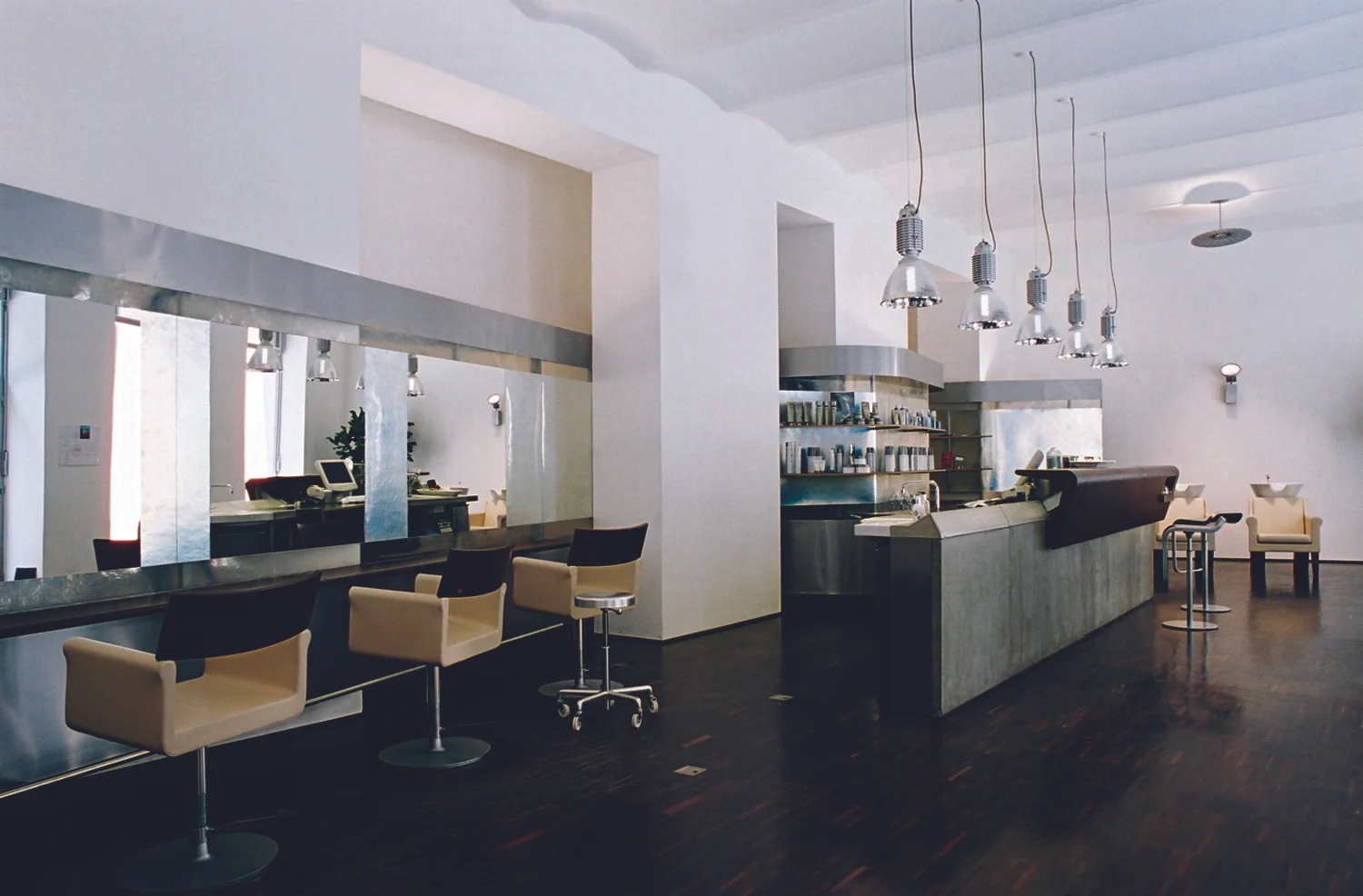 gaupenraub_friseurherold-01.jpg