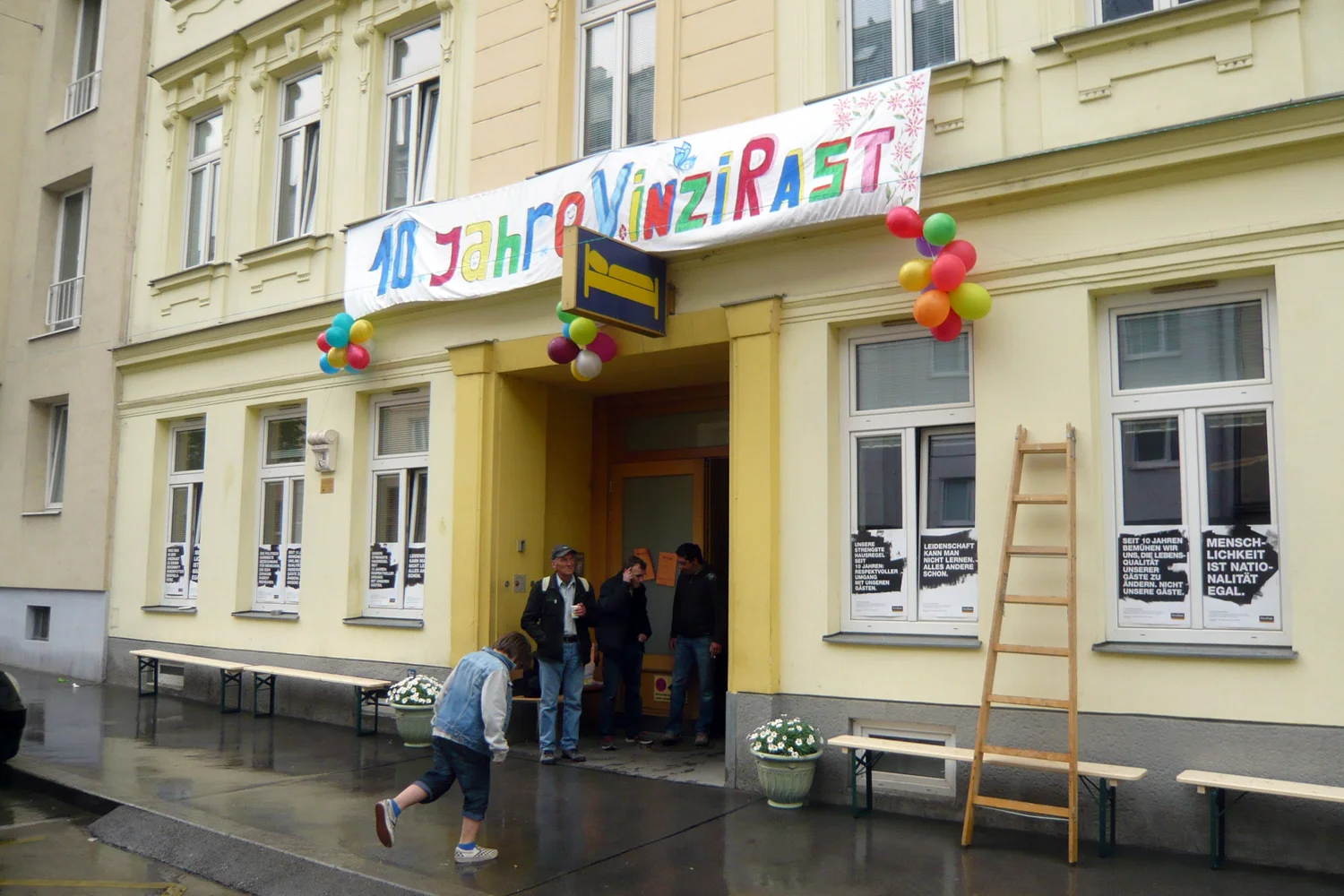 gaupenraub_VinziRast-Notschlafstelle-10.jpg