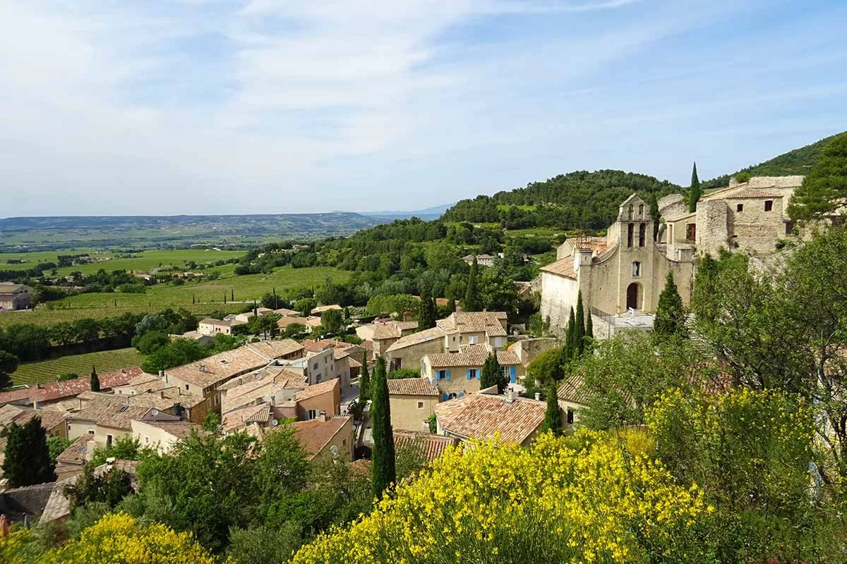 Gigondas town.jpg