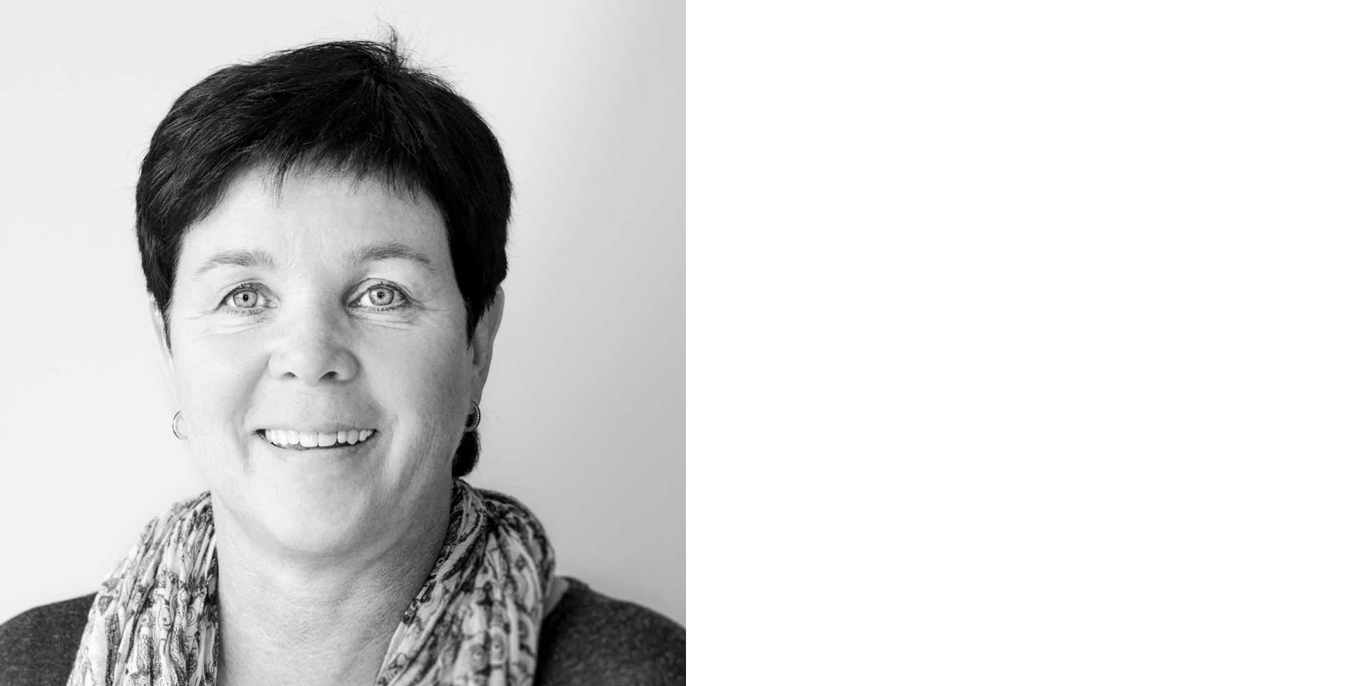 Elisabeth Haukland Lønningsansvarlig 986 07 001 elisabeth@veldeas.no