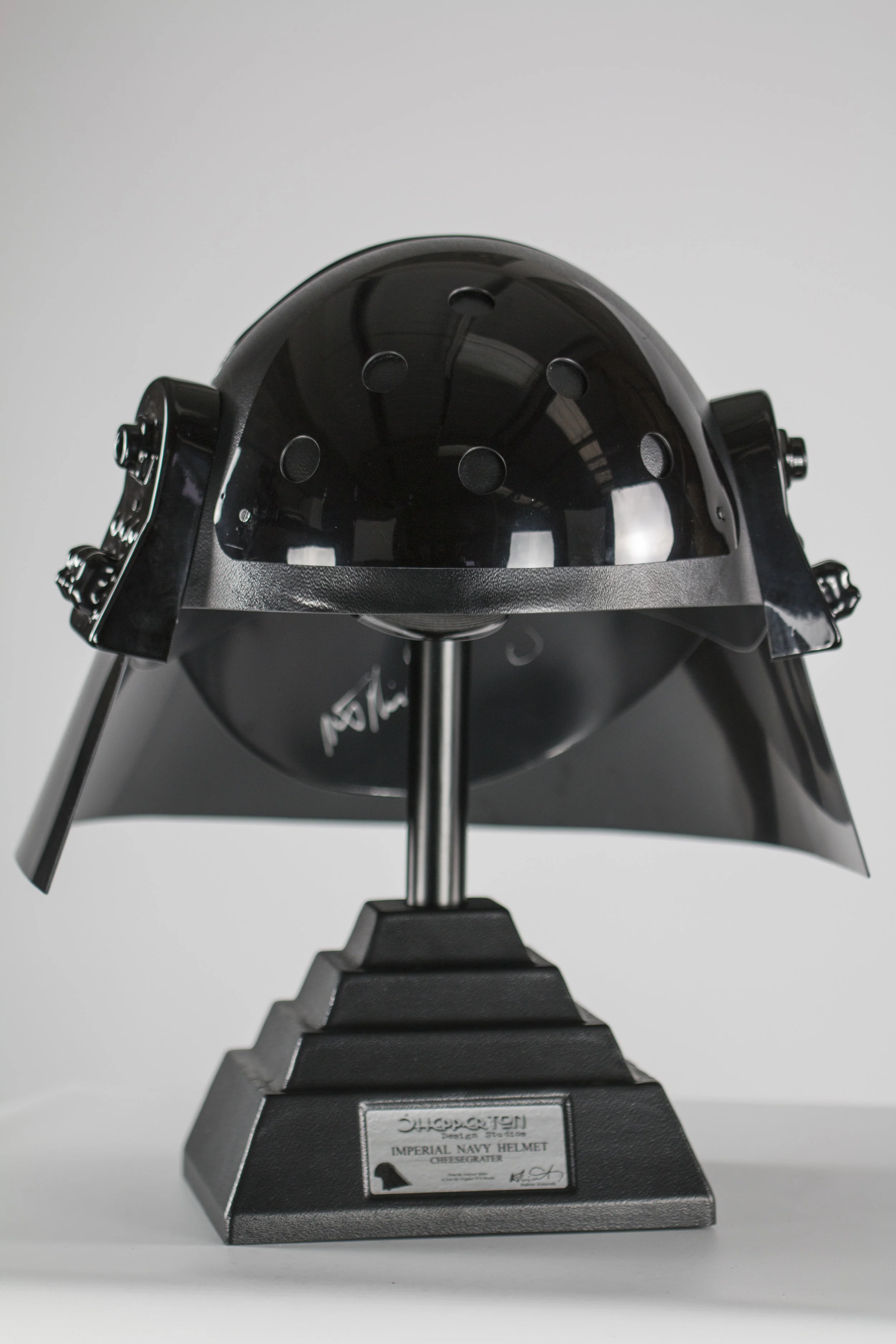 Display Case_12.jpg
