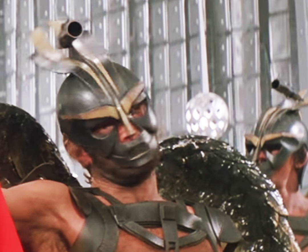 Flash-Gordon--Hawkmen-helmet-2-.jpg