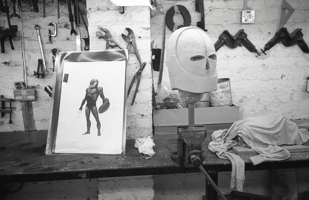 Krull-guard-helmet-making-1-.jpg