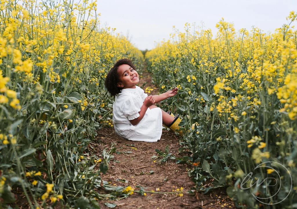 Outdoor child and family photography, Essex | locations &amp; seasonal crops