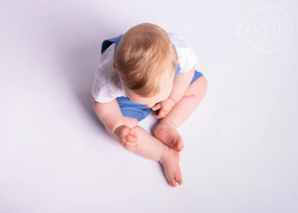6 month sitter session | baby photo shoot, South Woodham Ferres, Essex