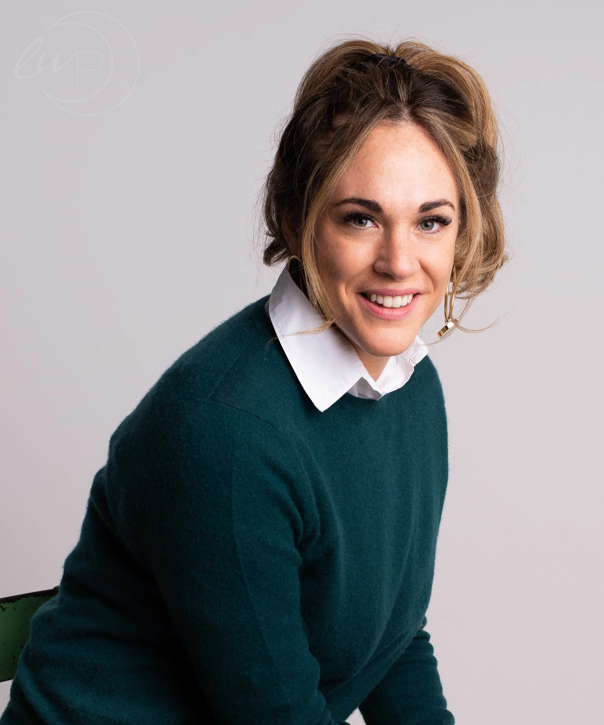 Business headshots for linked in - Relaxed and natural