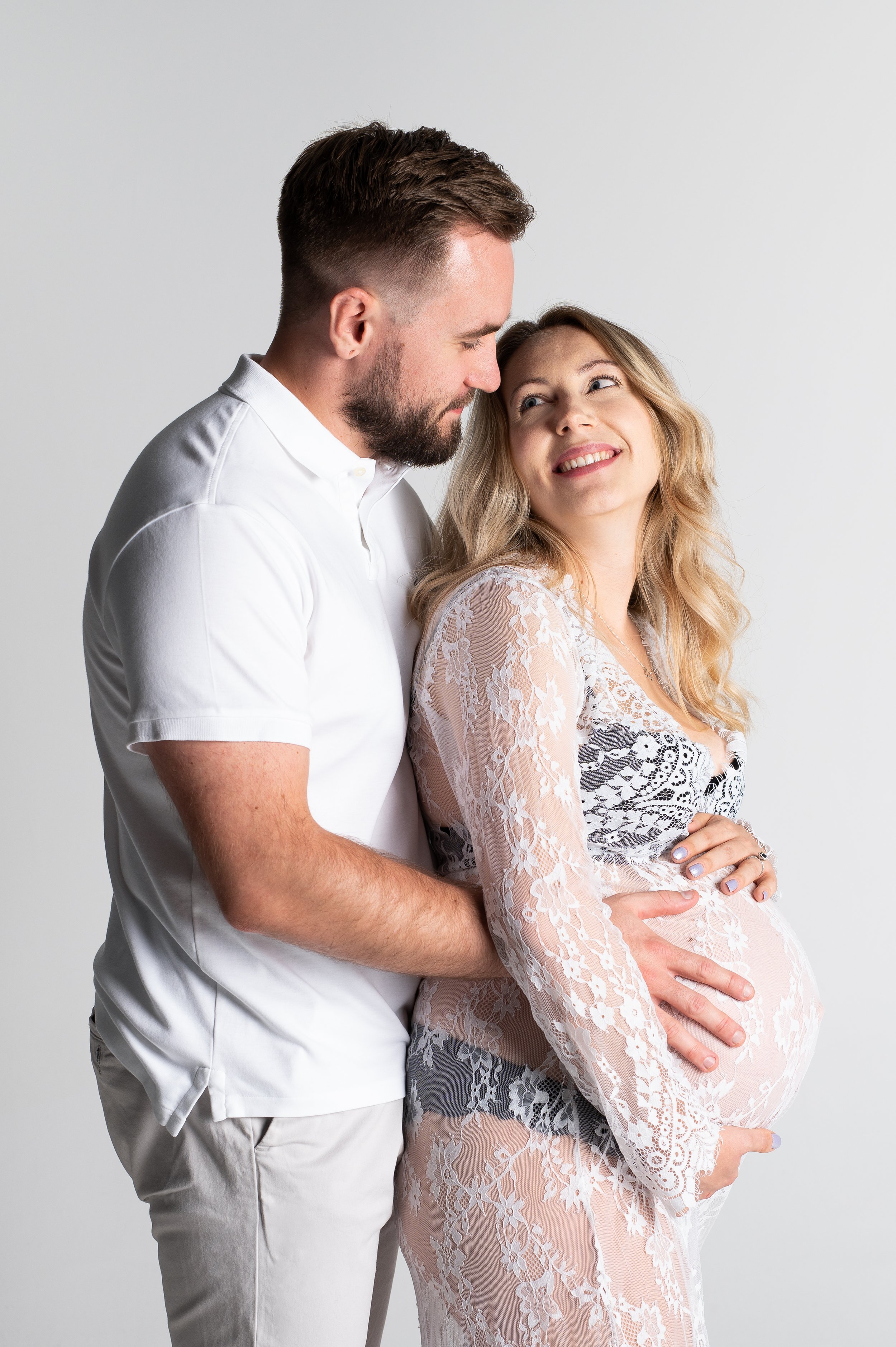 Eleanor&Andy-maternity-131-Edit.jpg