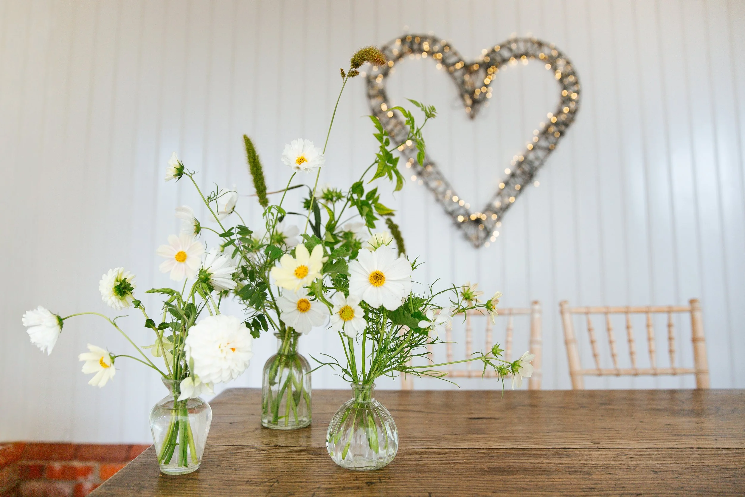 Personal touches &amp; favourite Wedding venue details | Essex Wedding photographer