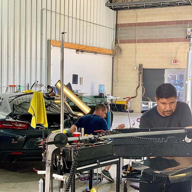 Repairing a vehicle with over $16,000 of hail damage using paintless dent repair techniques only doesn&rsquo;t happen often that&rsquo;s what our team is doing here!
www.dynamicdentremoval.com #flowermoundtx #haildamagerepair #pdr #pdrlifestyle #pdrl