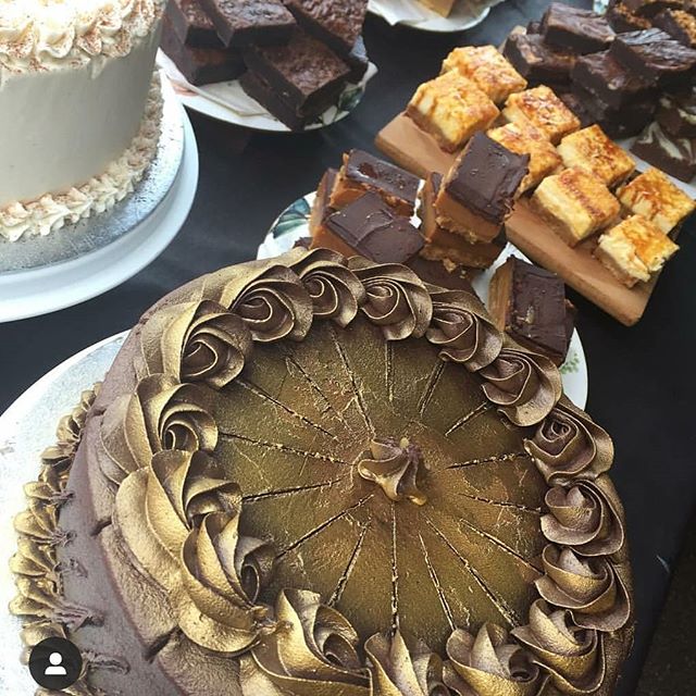 Handcrafted cakes, cheesecakes, traybakes, and more, from the amazing @bakeempire 
#victoriaparkmarket #victoriapark #londonmarkets #eastlondon #bakery #londonfood