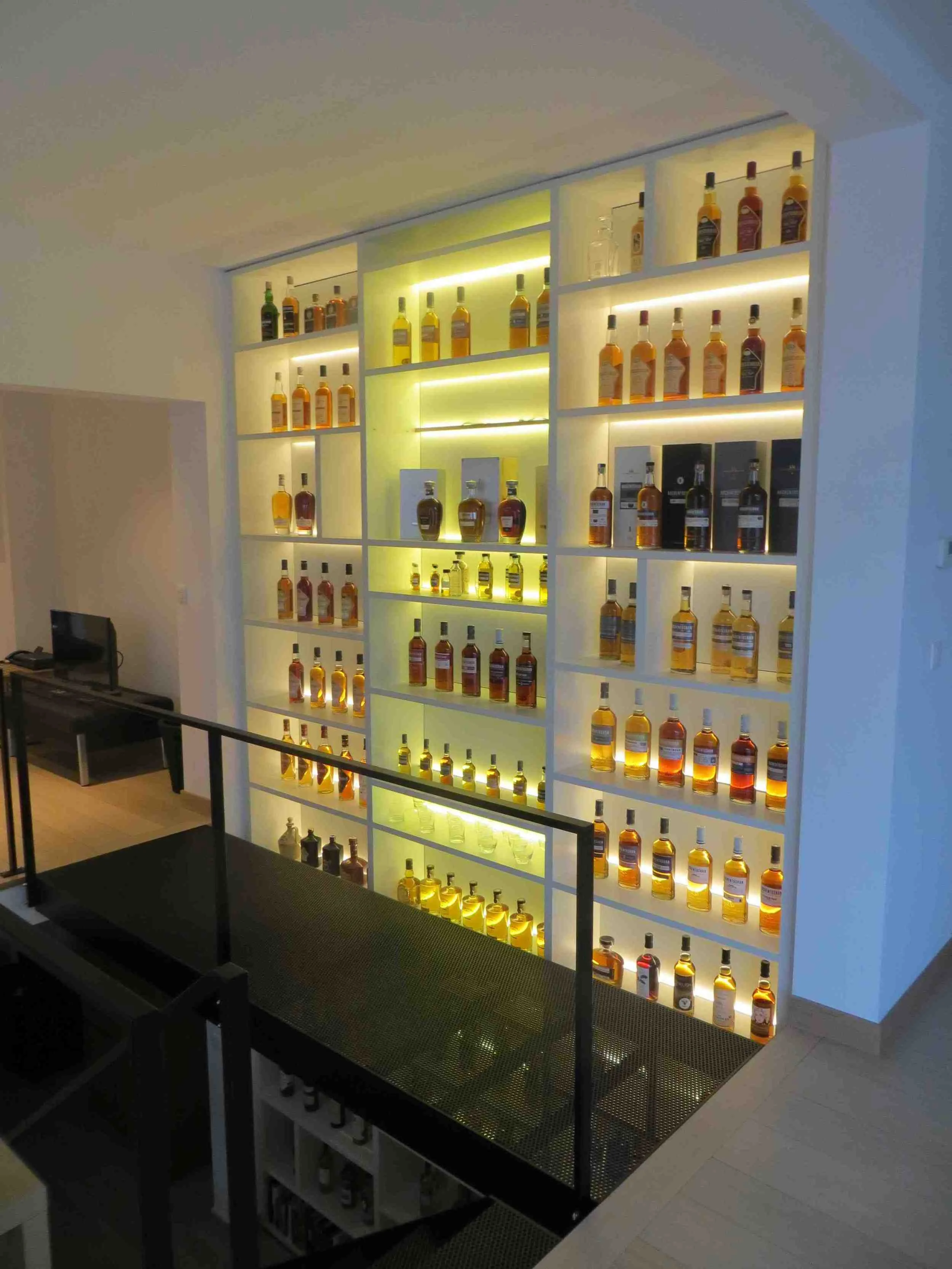 Dermul - whiskeykast.jpg