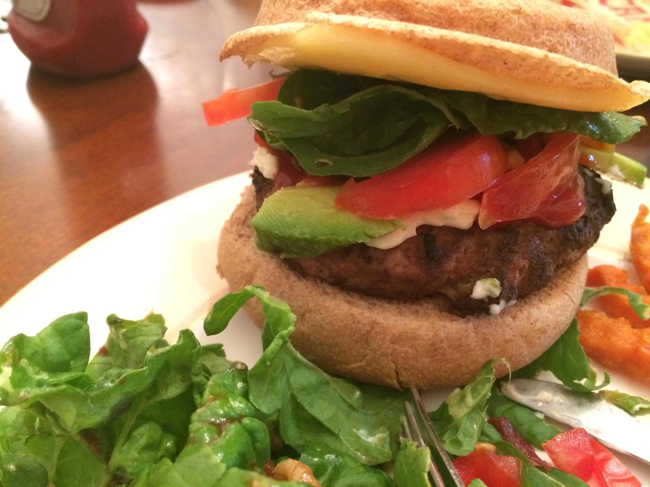 If only I could superimpose this picture of a burger I made over the image of a certain who's been making a lot of headlines lately ... 