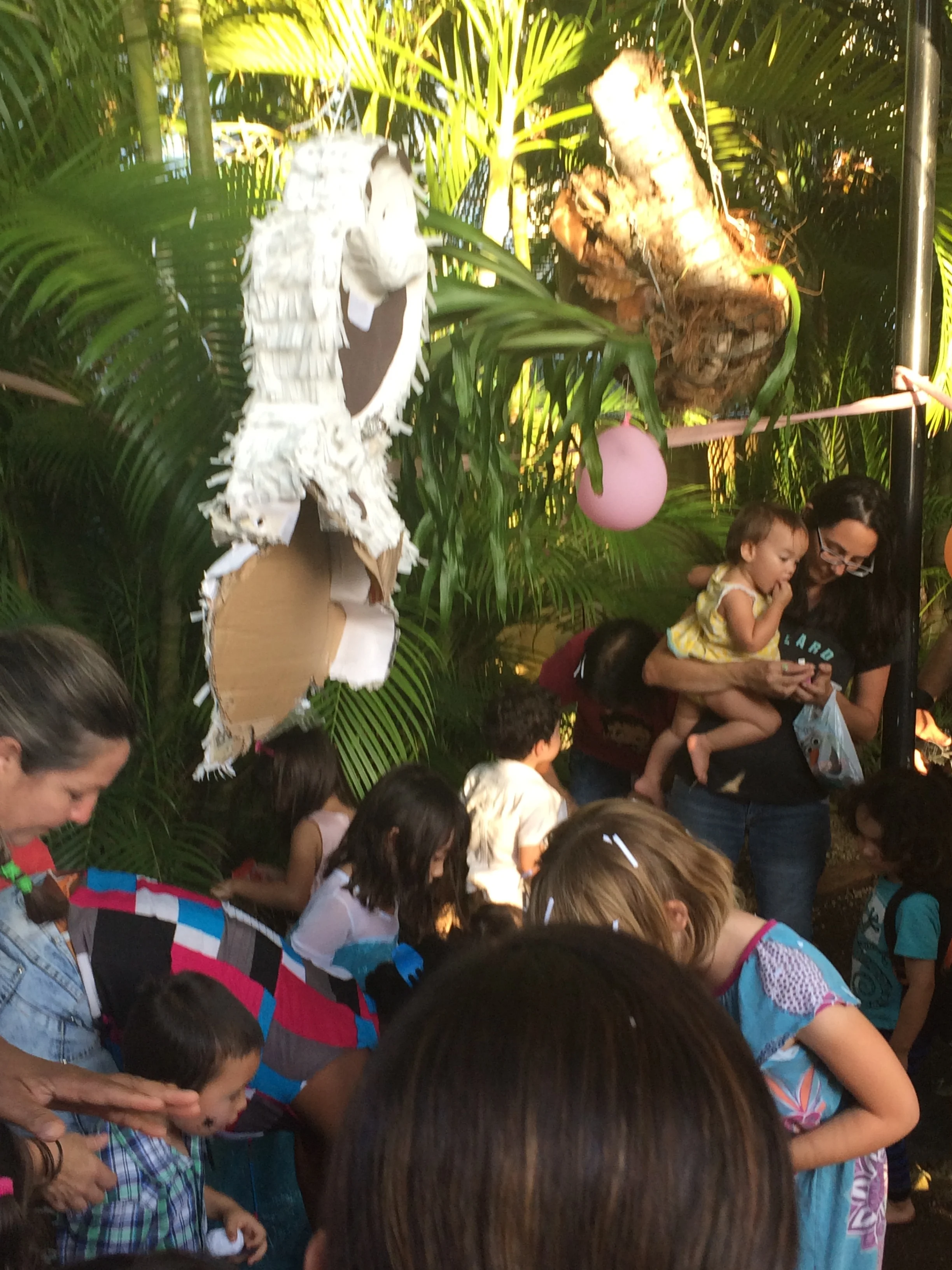 How to Throw a Kids' Birthday Party in Cuba Without Losing Your Mind