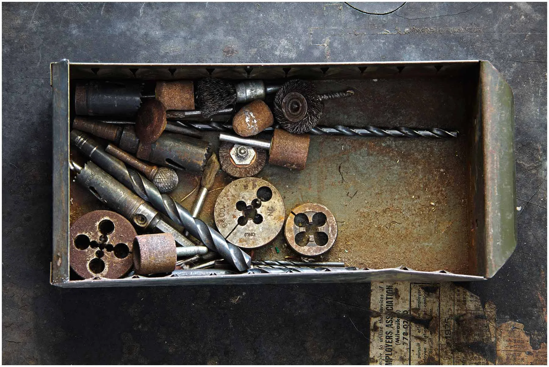 4.3.200.toolbox.jpg