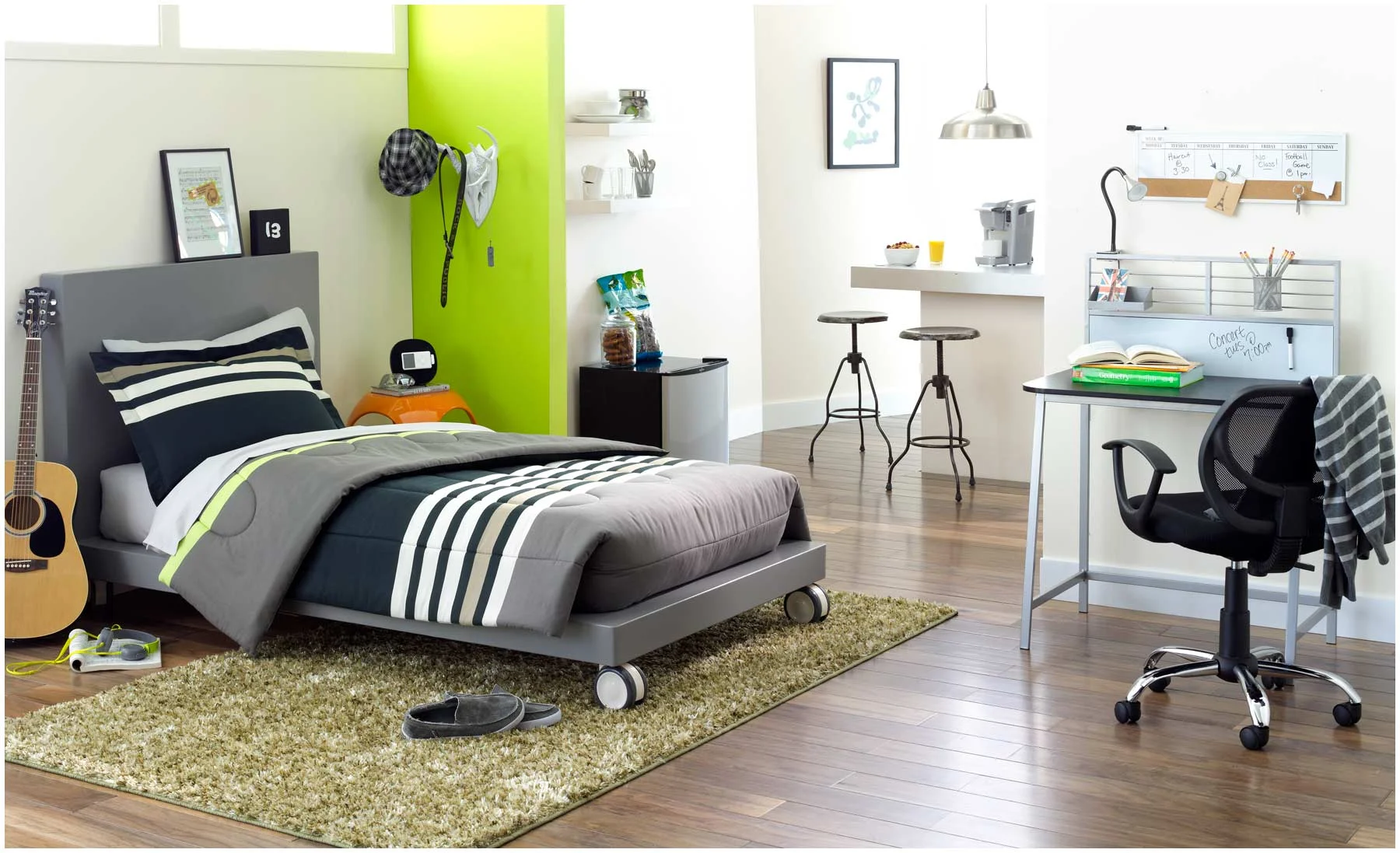 2.84.200.room-set.jpg