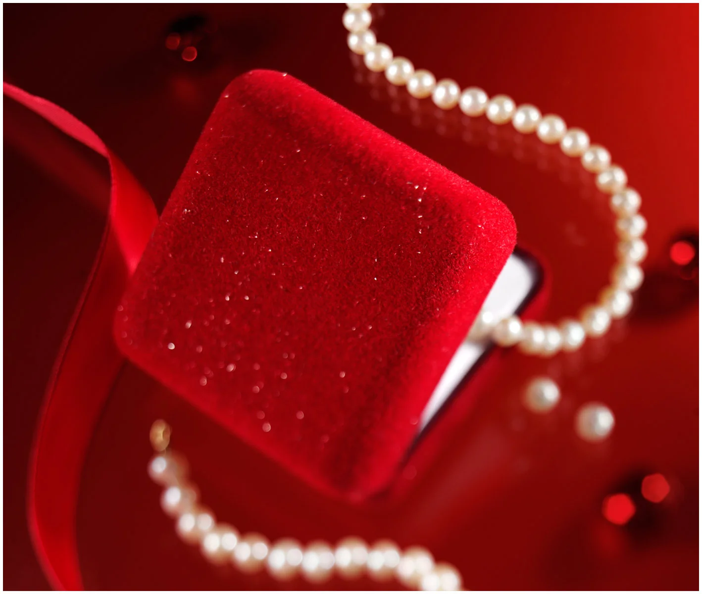 2.11.200.red-box-and-pearls.jpg