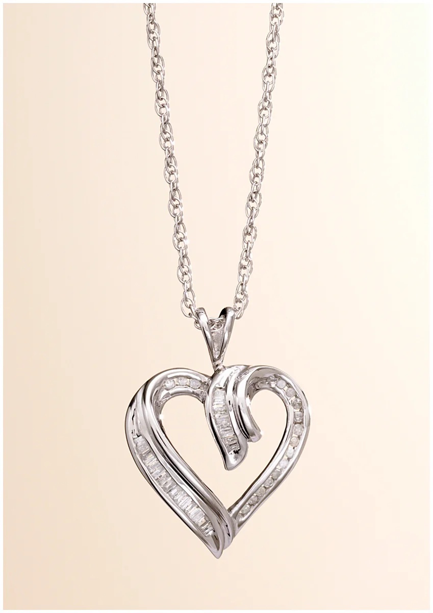 2.5.200.heart-necklace-silo.jpg