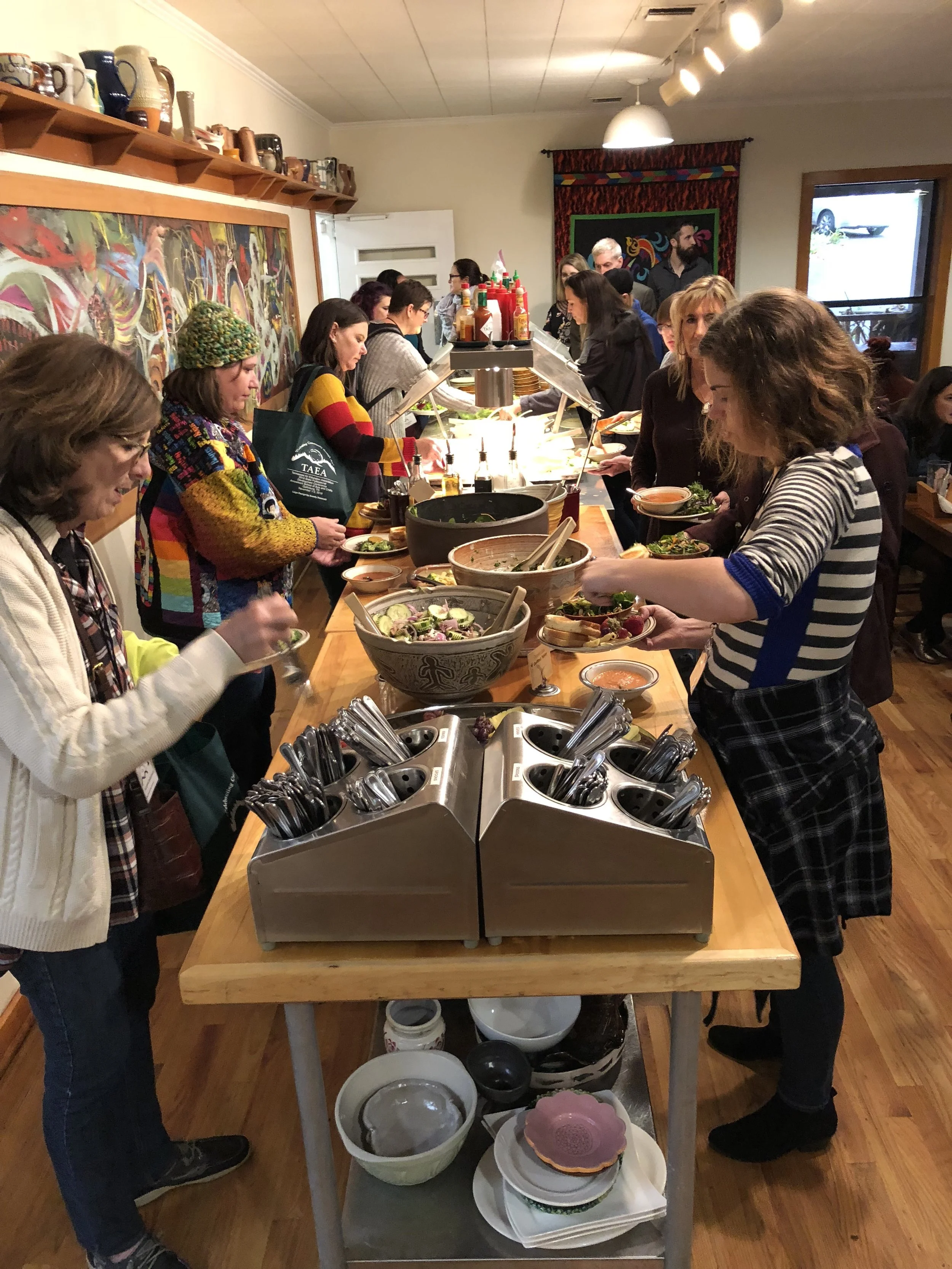 Dining Hall_Delicious Buffet.JPG