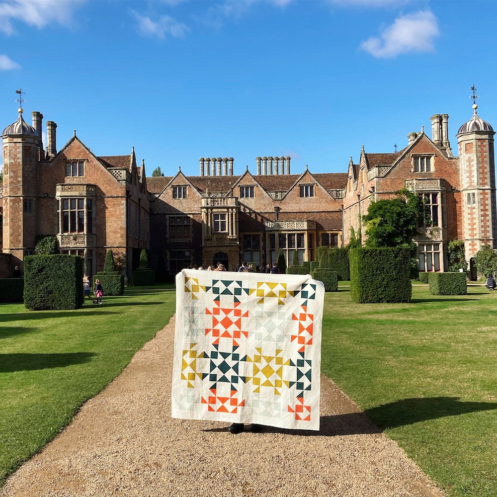 star link quilt at Charlcote Court .jpg