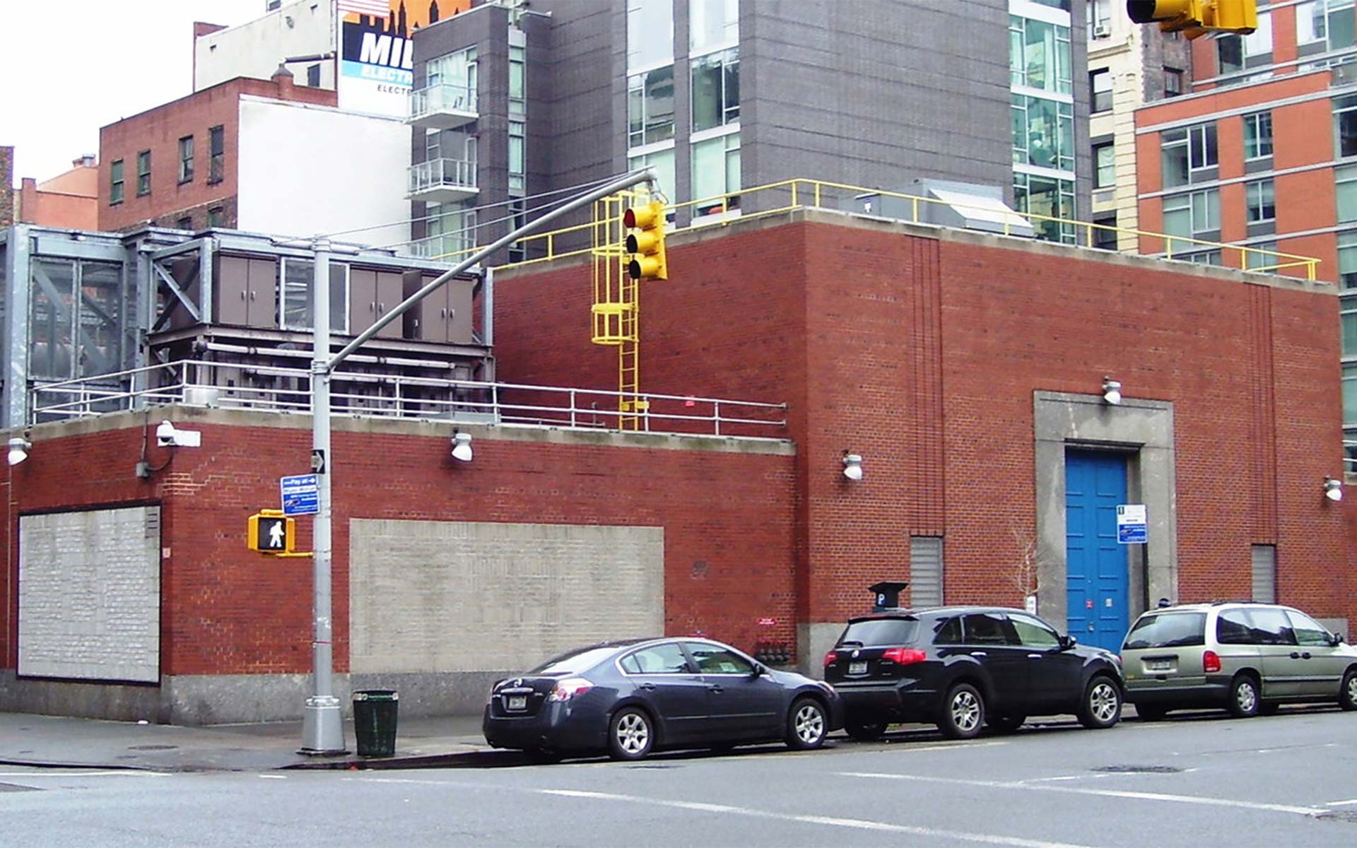 Con_Edison_substation.jpg