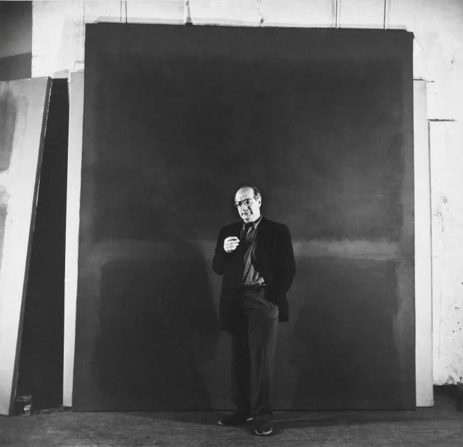 56-286473-rudy-burckhardt-1914-1999-mark-rothko-new-york-1960-gelatinezilverdruk-albright-knox-art-gallery-buffalo..jpg