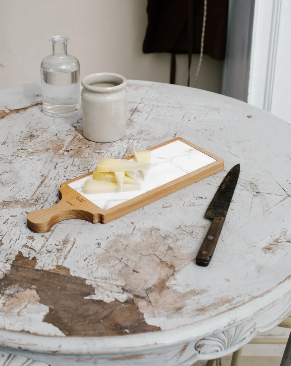 tagliere : pietredirapolano pot: enjoycoffeeandmore coltello e bottiglia: mercato antiquariato Vicopisano (seconda domenica del mese)