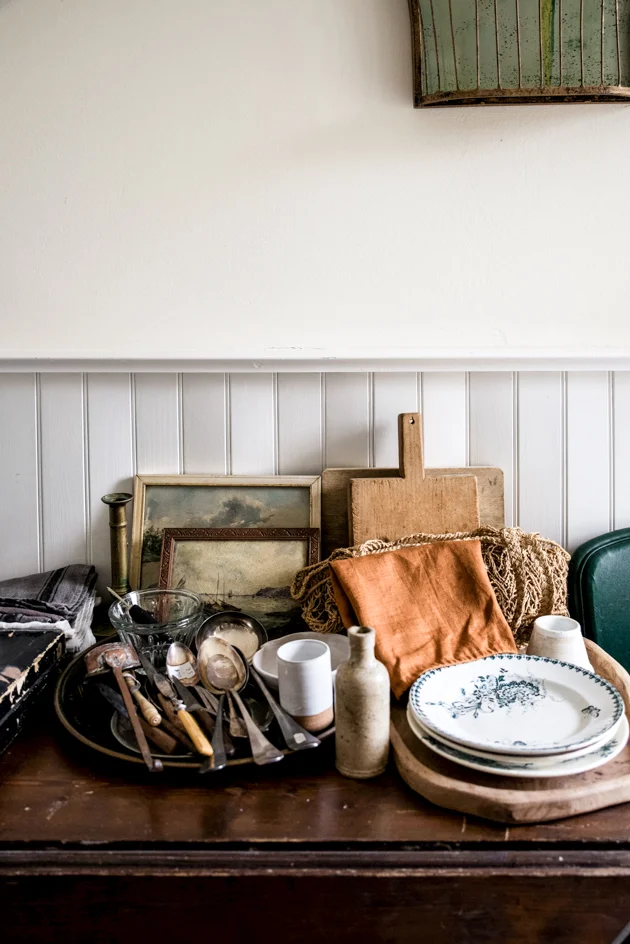 props in the cottage
