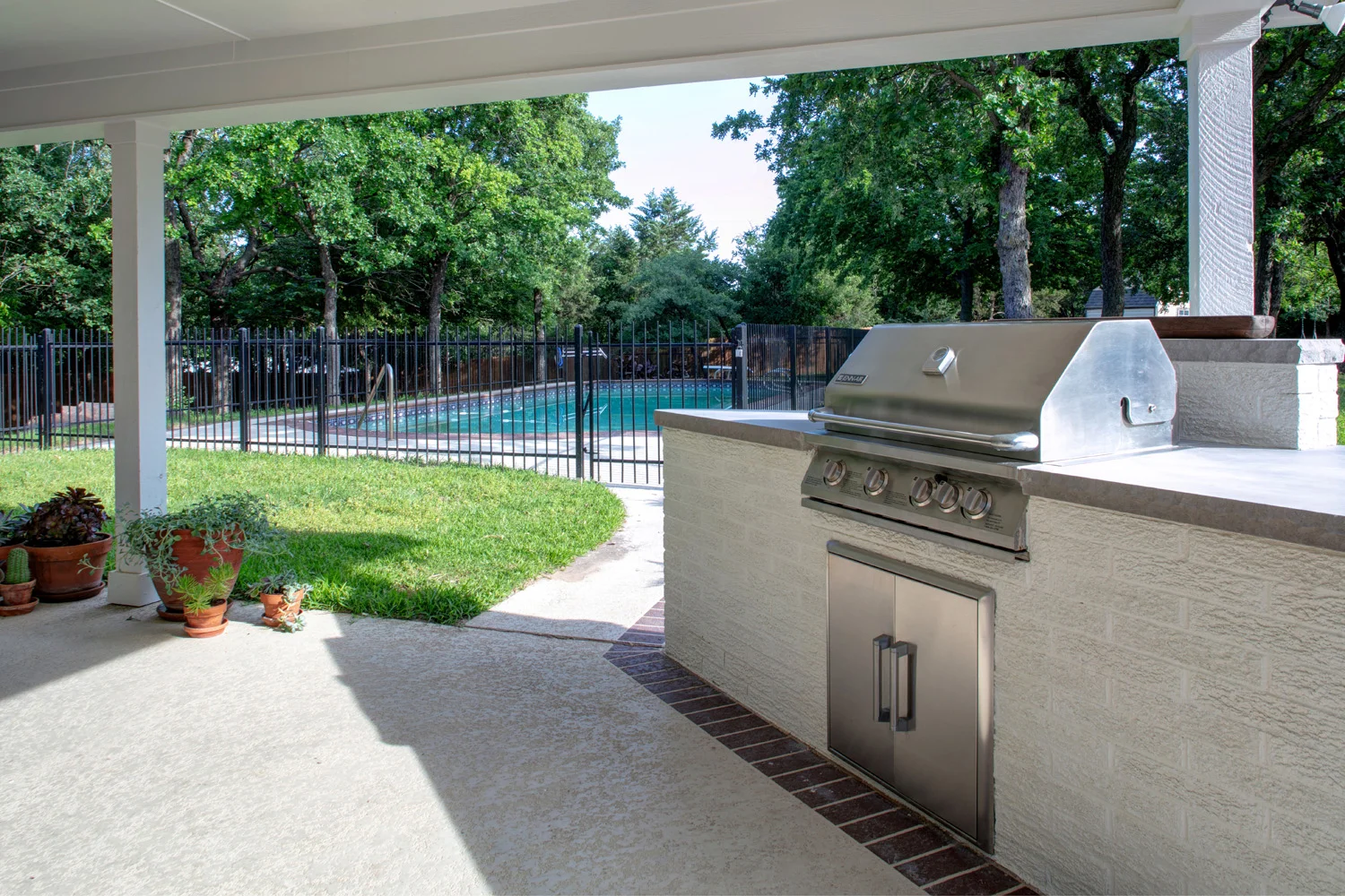 AFTER RENOVATION / BACK PATIO