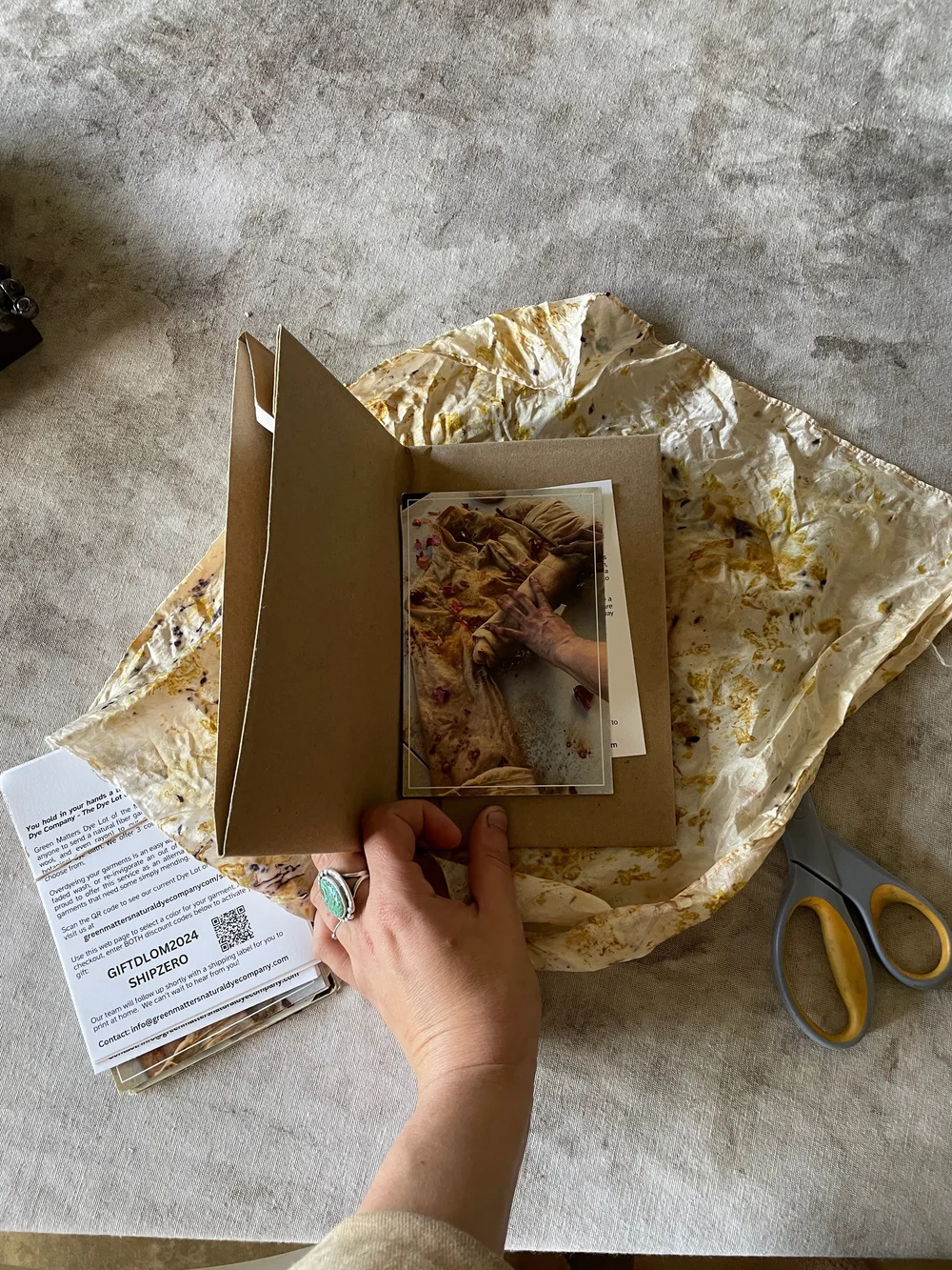 shippping kit 1.jpeg