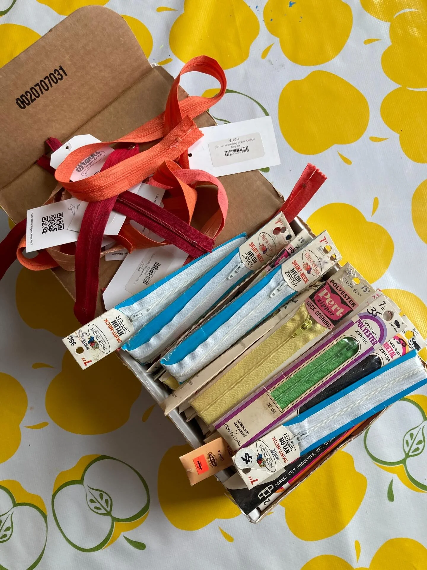 I mentioned to my mom that I had used up most of my vintage zipper stash last year sewing pouches for markets.. shortly after I received a box with a shops entire stash of vintage dead stock zippers. I think I&rsquo;ll be set for the foreseeable futu