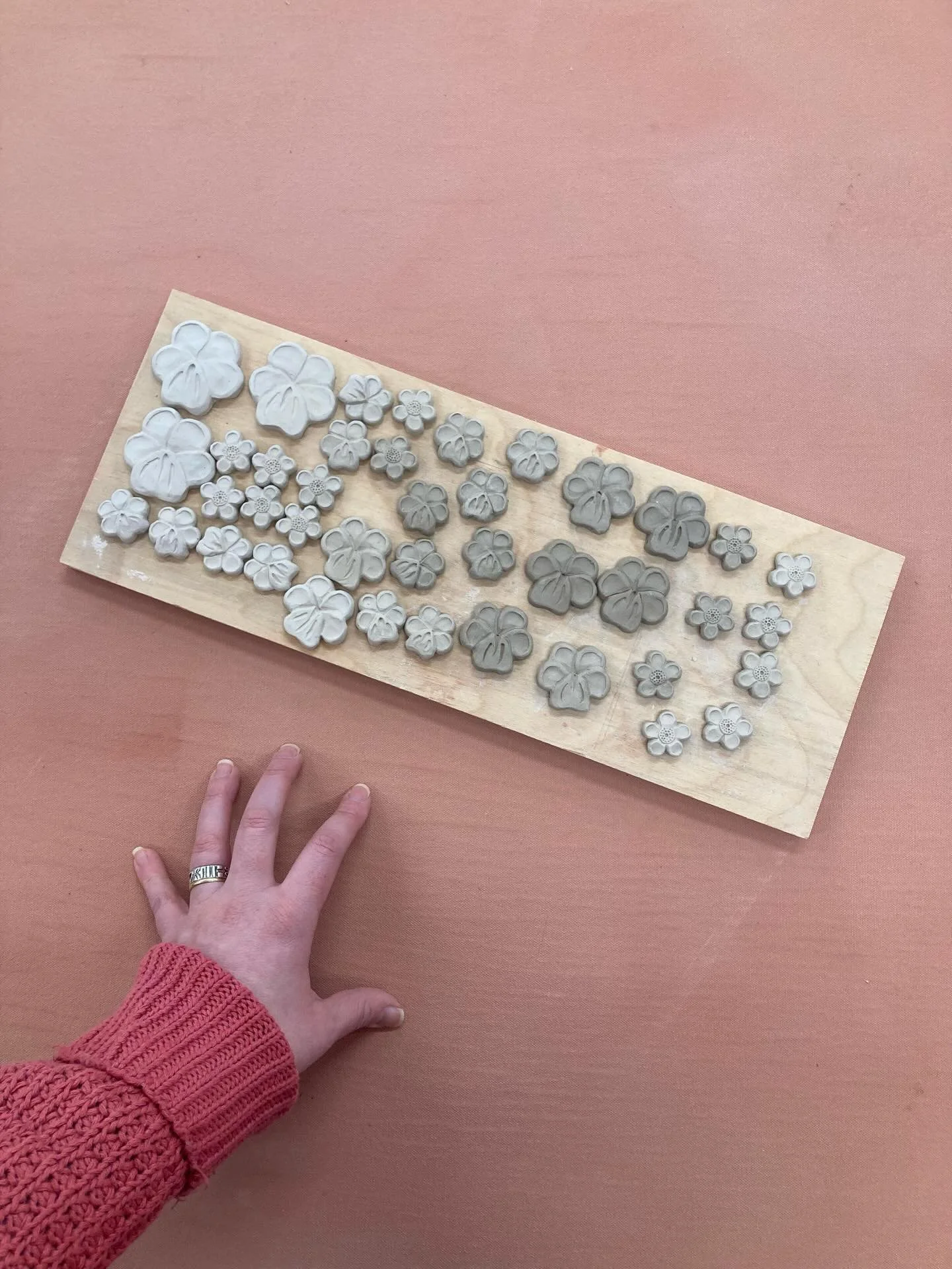 Today is studio day! I&rsquo;ve been working(my day job) Sundays so I can have one full studio day mid week. Last week, I used my new press mold to bust out a bunch of little flowers for a new project&hellip; any guesses?? Think, Mother&rsquo;s Day. 