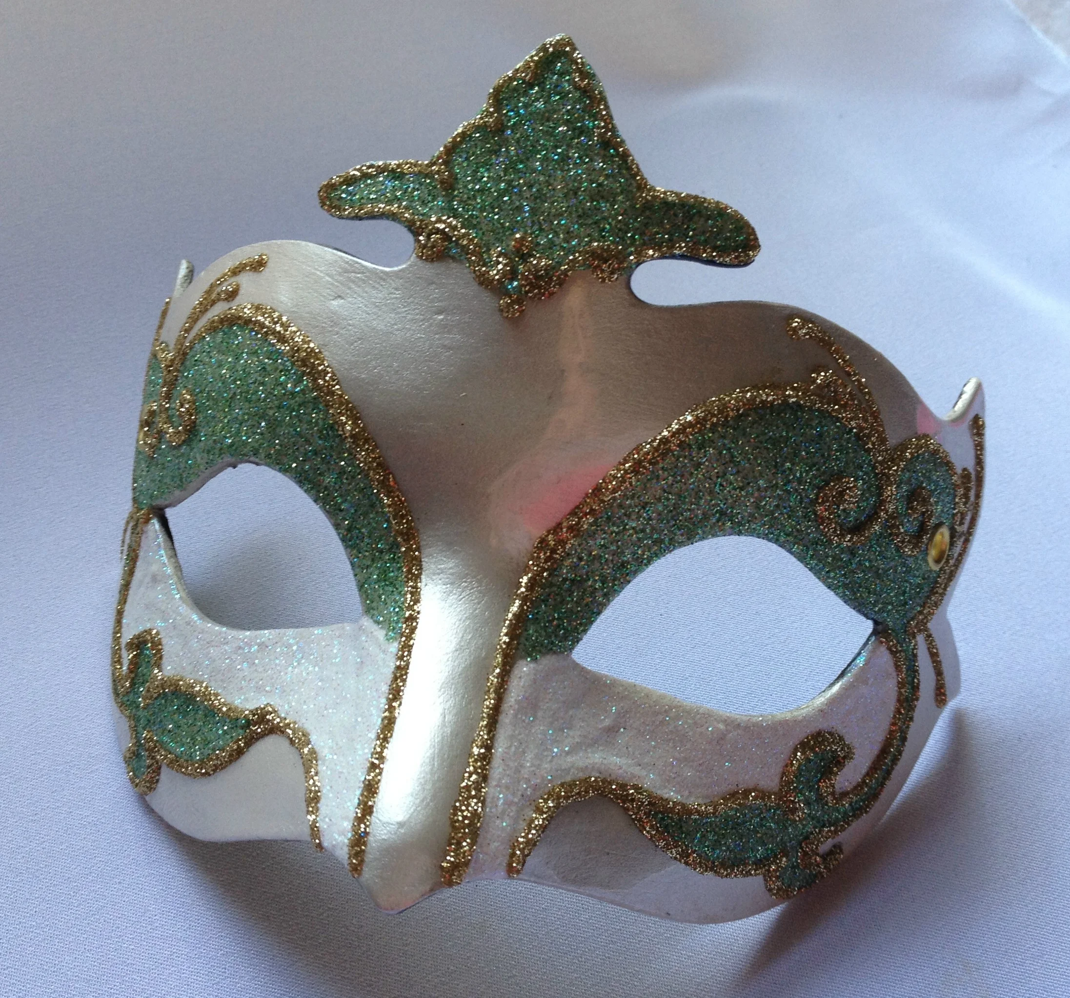 masquerade centerpieces
