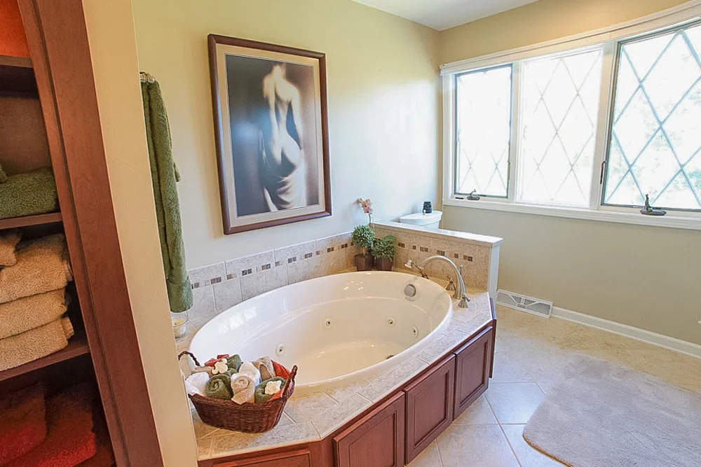 Learn The Value of A Bathroom Remodel In Wisconsin
