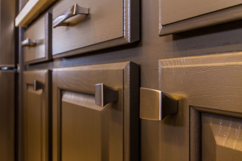 Selecting Kitchen Cabinet Hardware For A Remodeling Project
