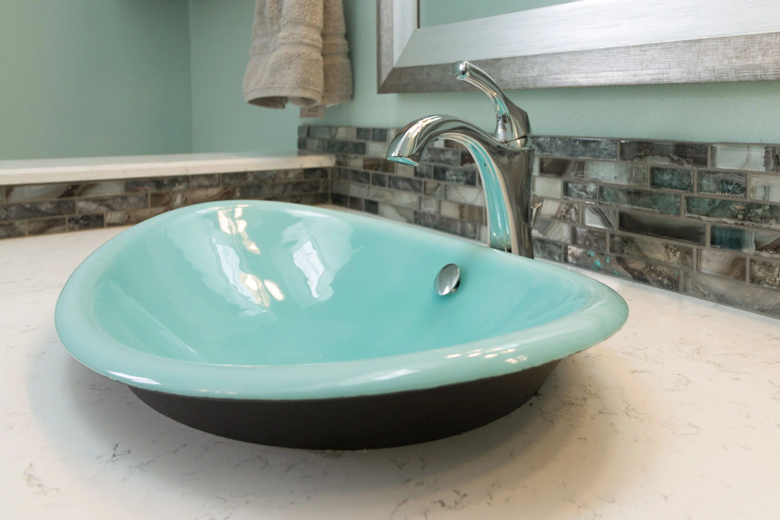 Remodeling Ideas For Using Mosaic Tile In Your Bathroom Design