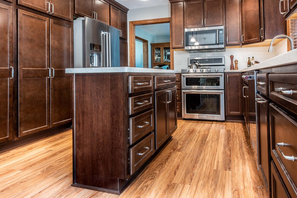 Wood Flooring For A Kitchen Renovation, What Is The Best Type Of Hardwood Flooring For A Kitchen