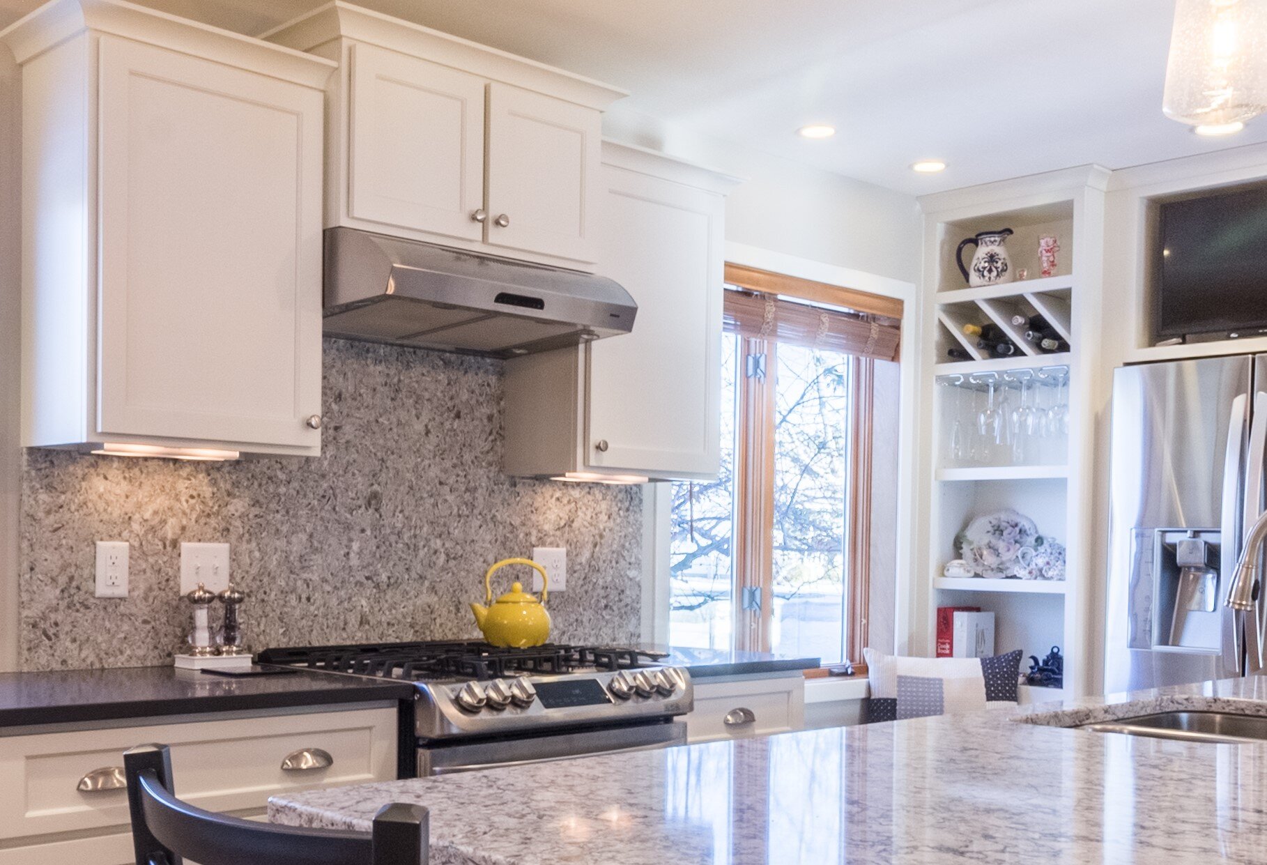 Kitchen Renovation Series: Installing a Tile Back Splash