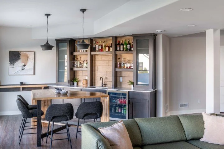 Bar area with island seating and drink rail